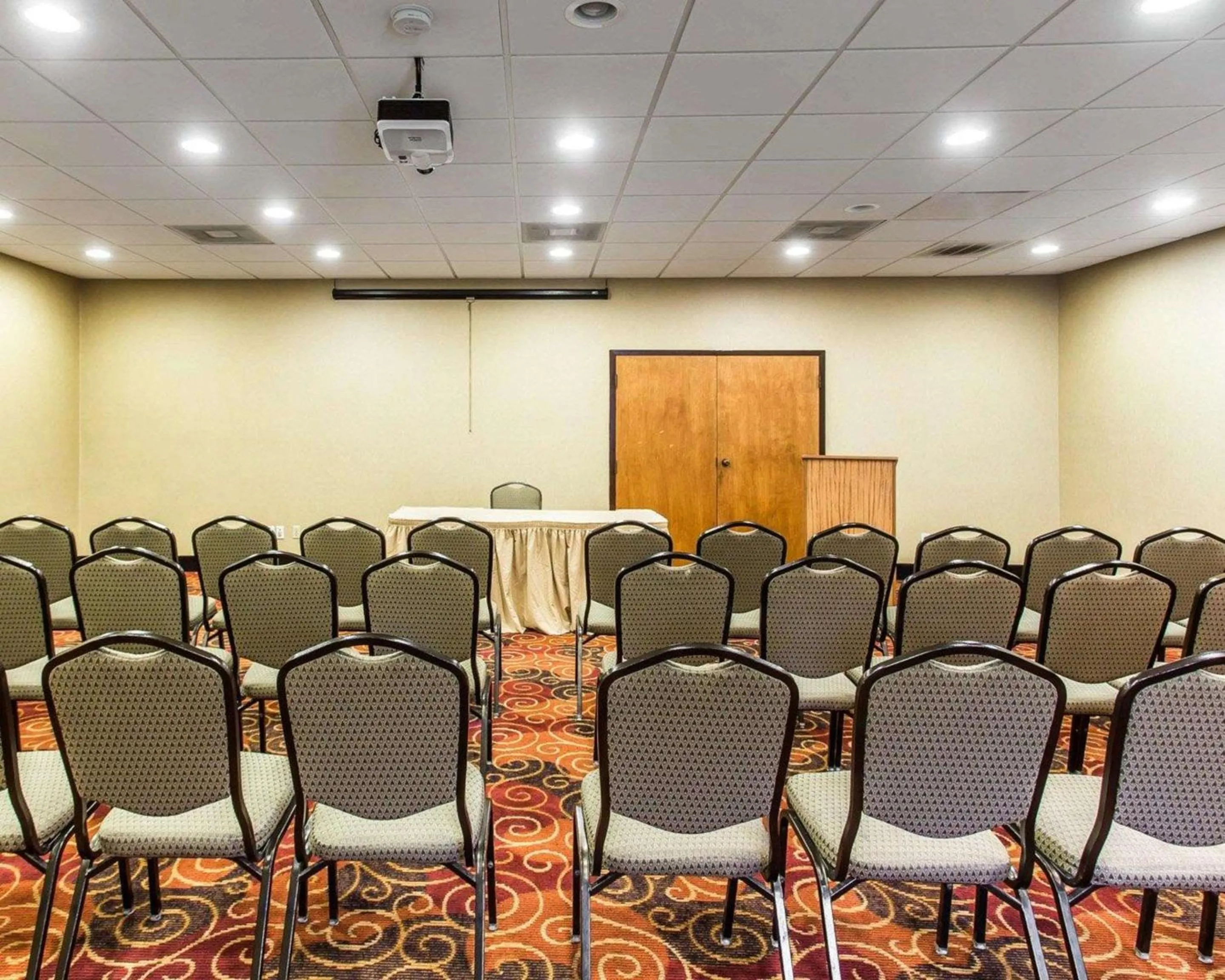 Meeting/conference room in Quality Suites Hickory South