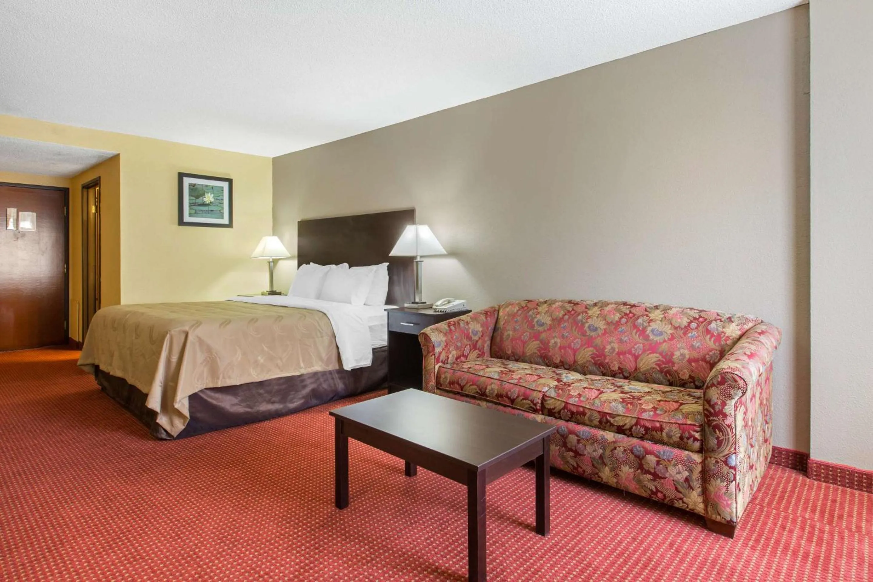 Bedroom, Bed in Quality Inn Williamston
