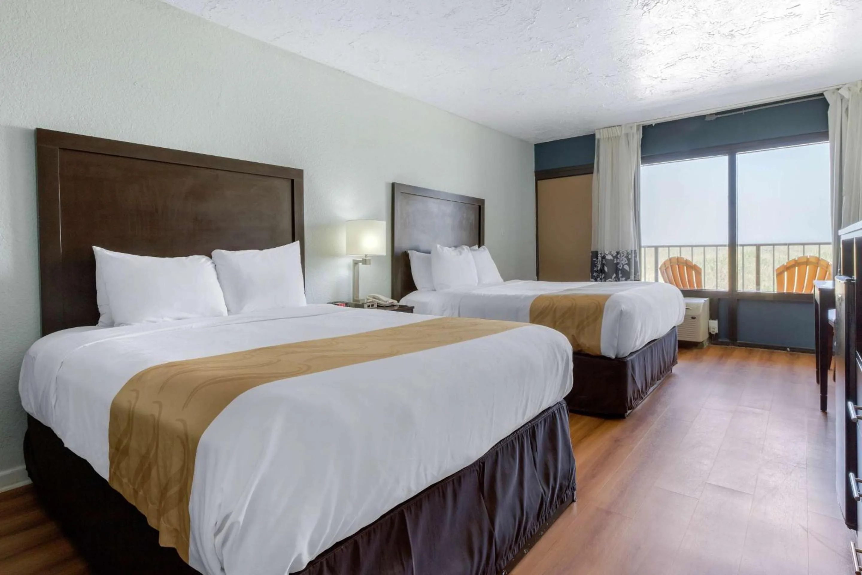 Bedroom in Quality Inn Carolina Oceanfront