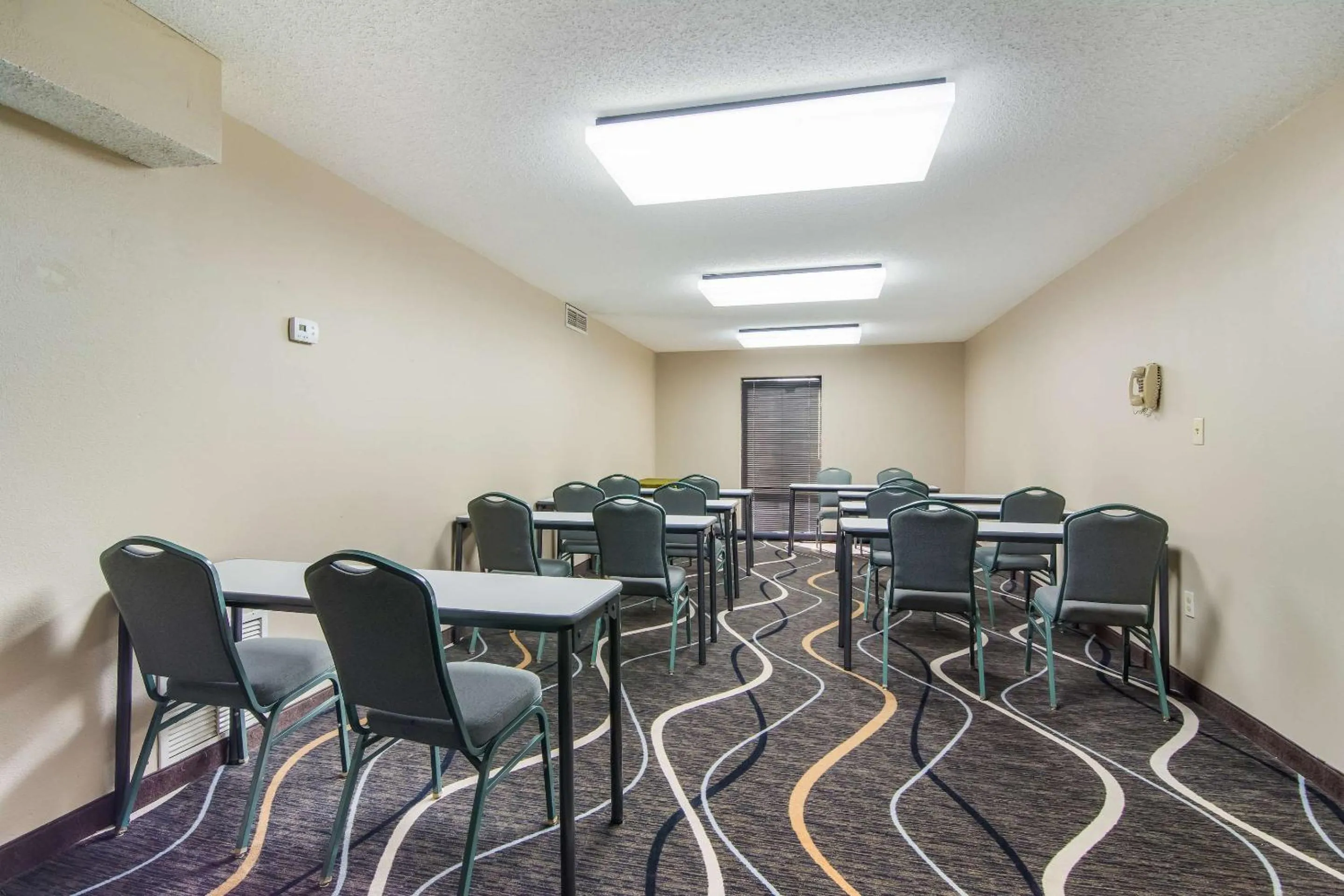 Meeting/conference room in Econo Lodge Garner - Raleigh