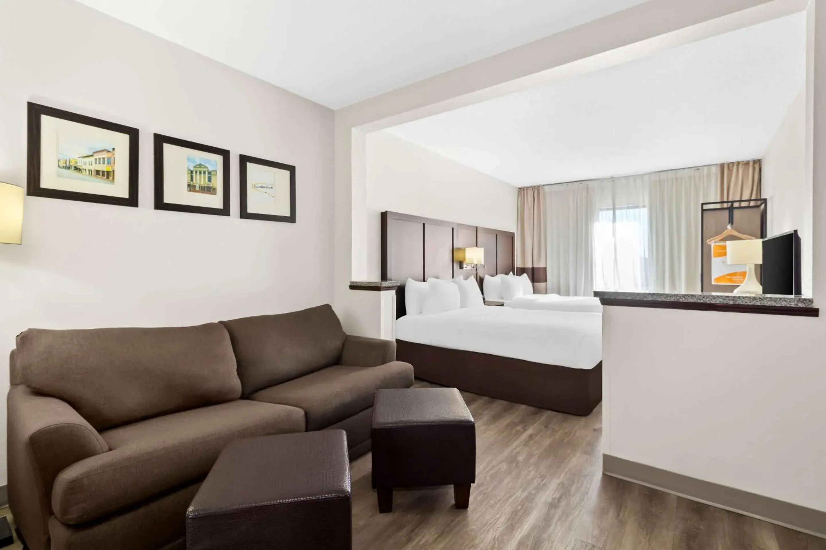 Double Suite with Two Double Beds - Non-Smoking in Comfort Suites Lumberton North Double Suite with Two Double Beds - Non-Smoking in Comfort Suites Lumberton North