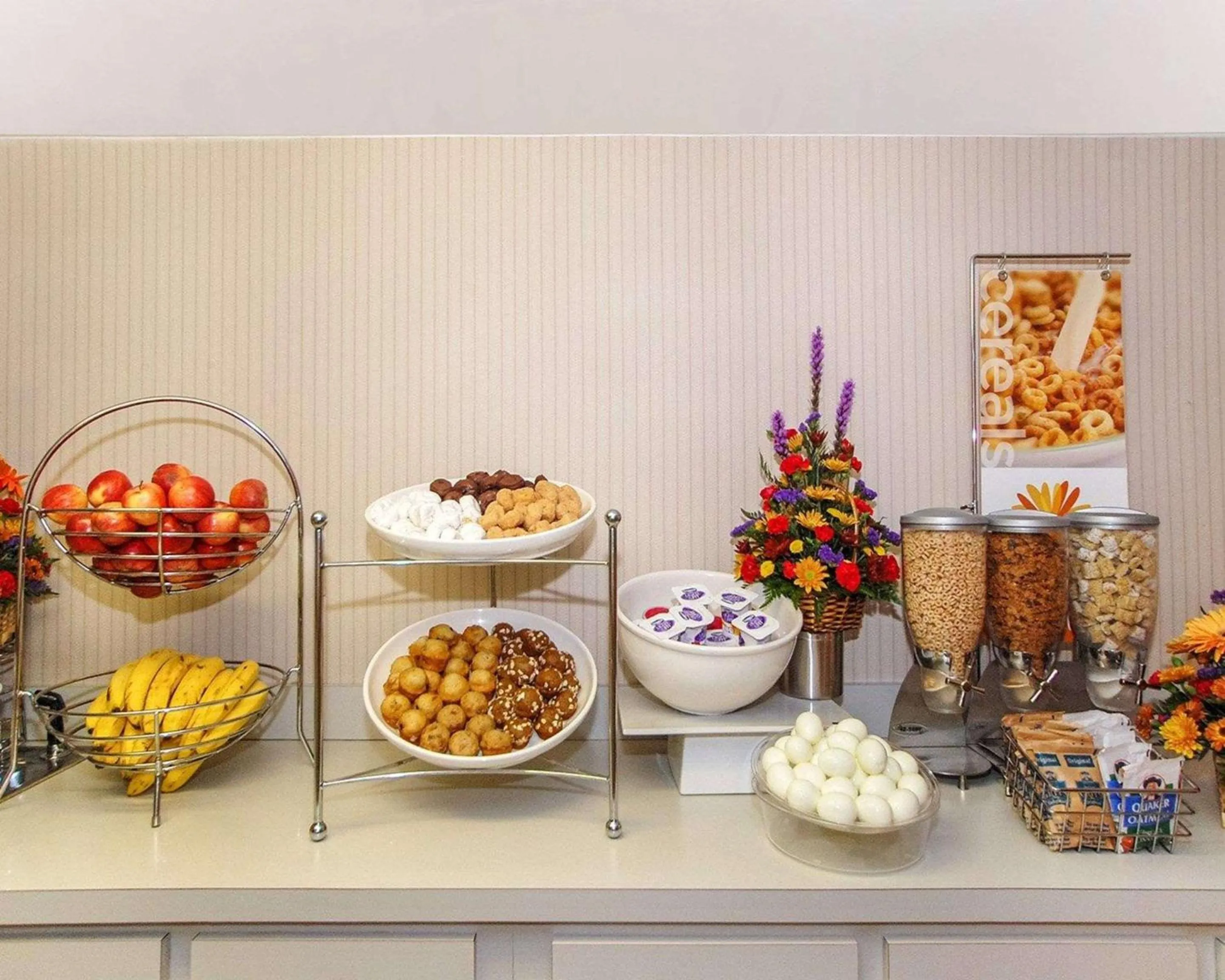 Restaurant/places to eat in Sleep Inn Morganton Southeast