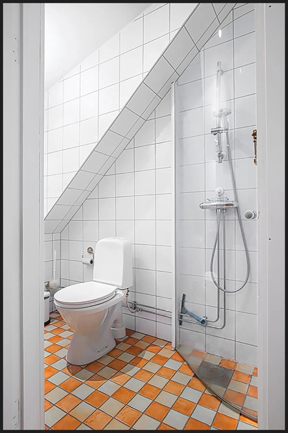 Shower in Continental Apartment Hotel Helsingborg