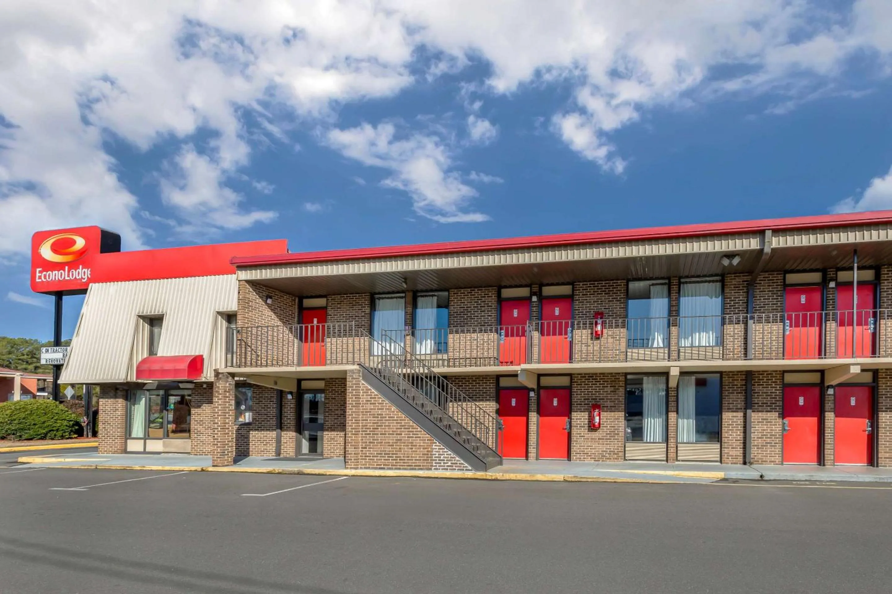 Property building in Econo Lodge Creedmoor - Butner