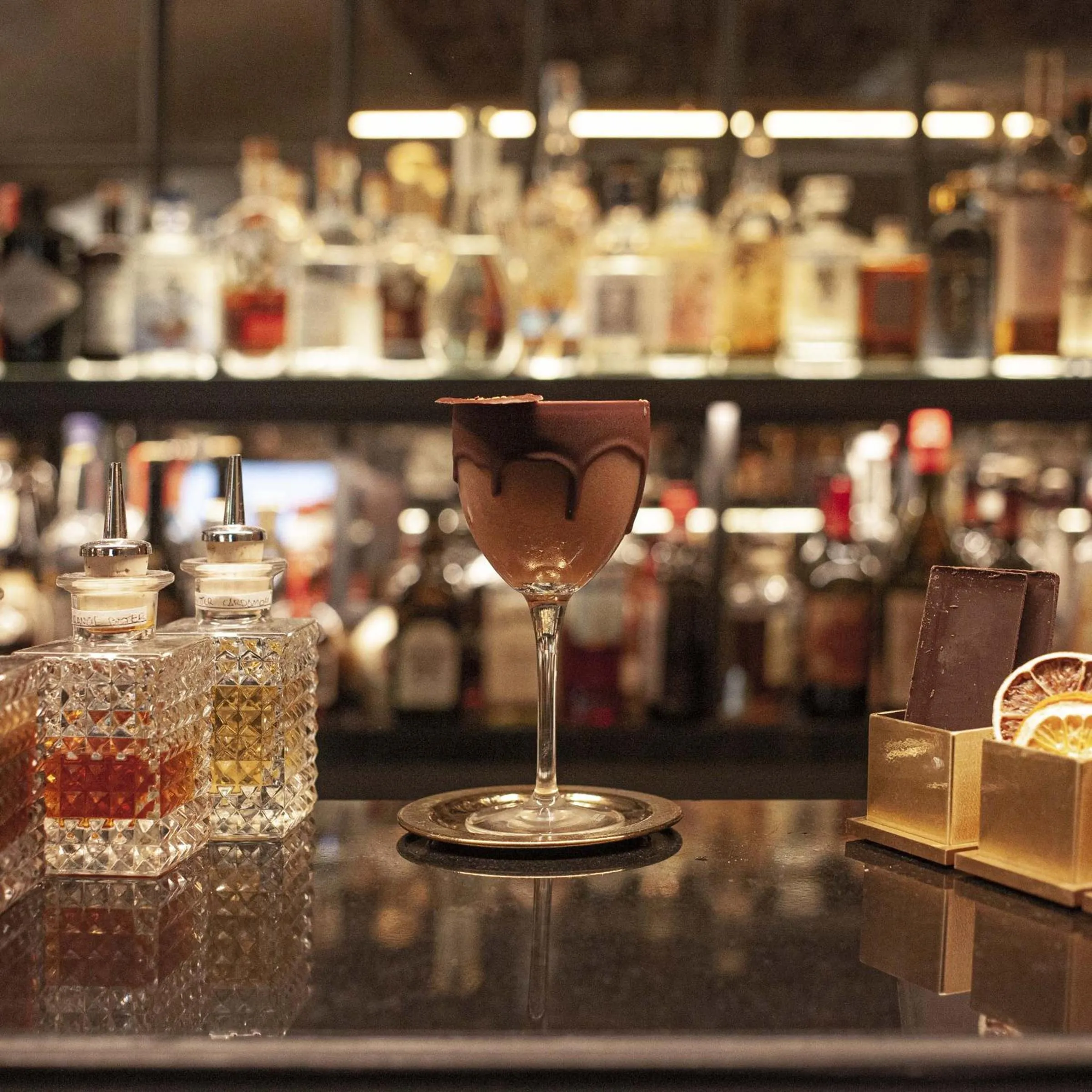 Lounge or bar in Hôtel Roi de Sicile - Rivoli