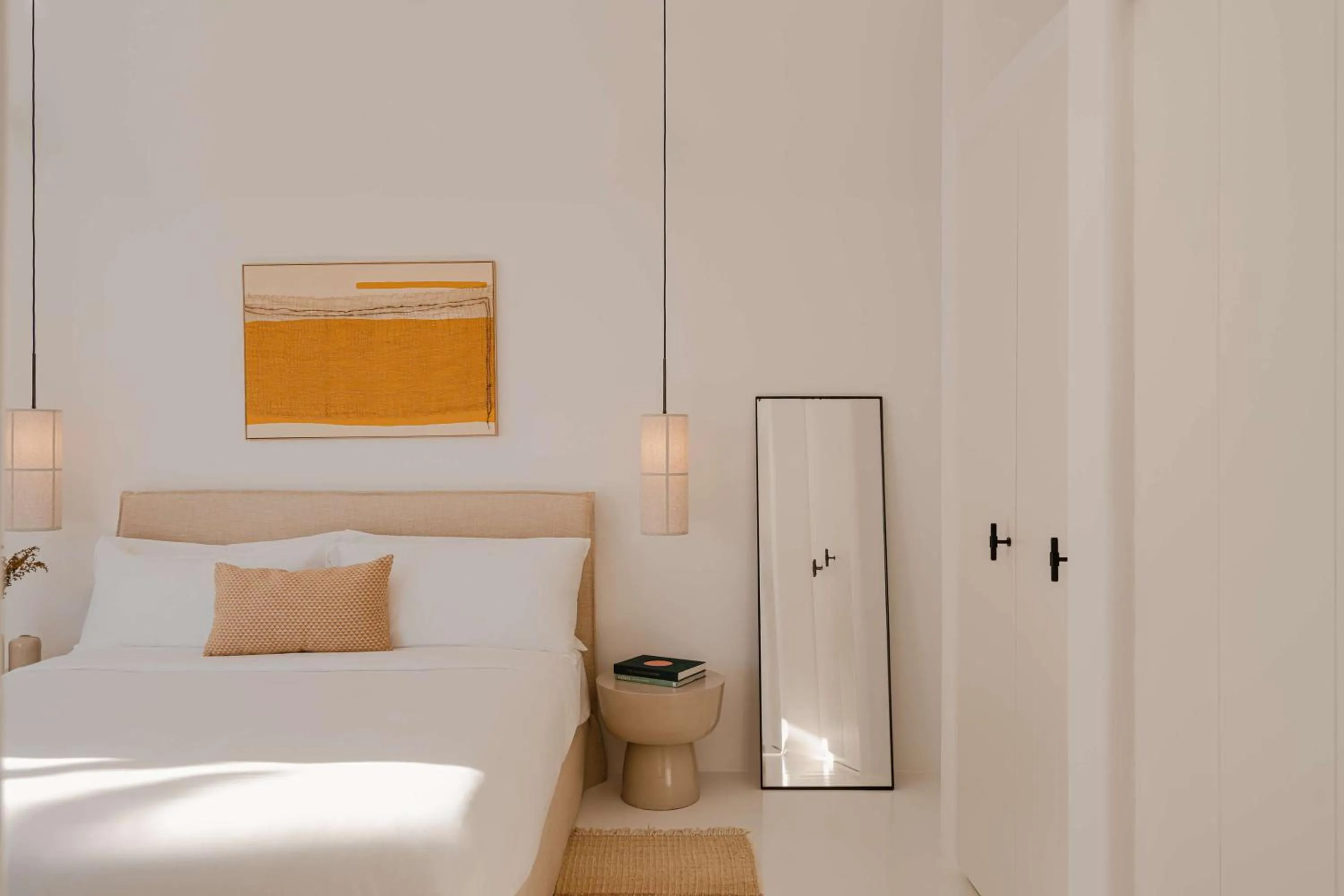 Bed in Nobu Hotel Santorini