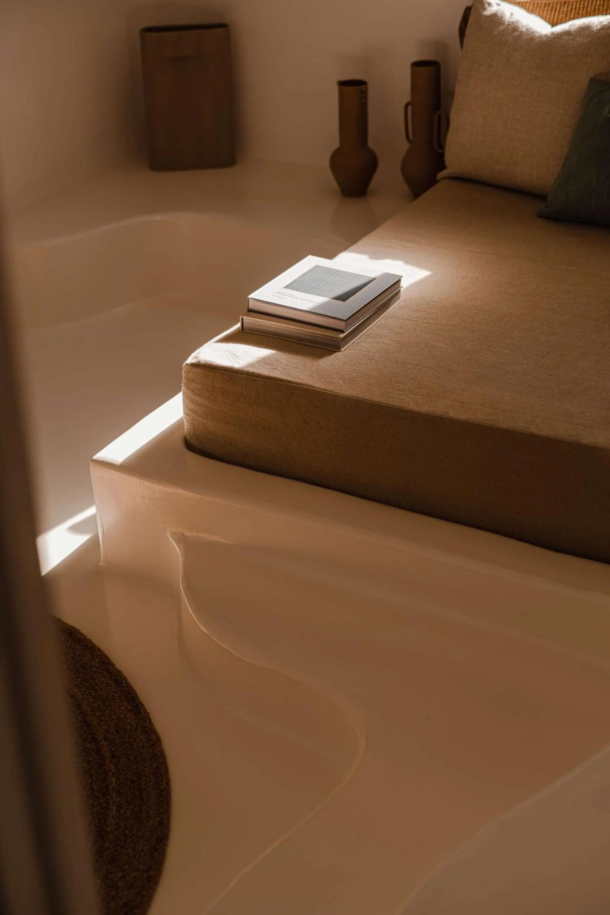 Bed in Nobu Hotel Santorini