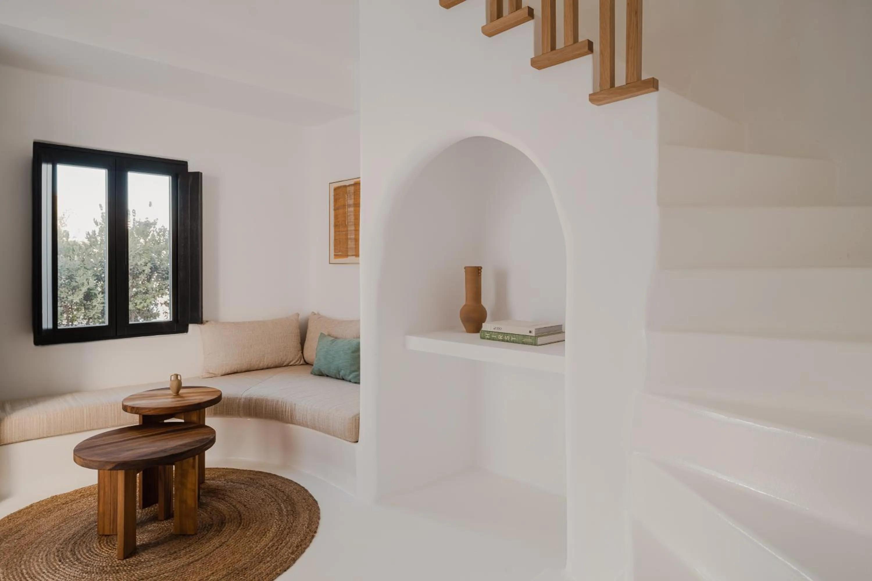 Living room in Nobu Hotel Santorini