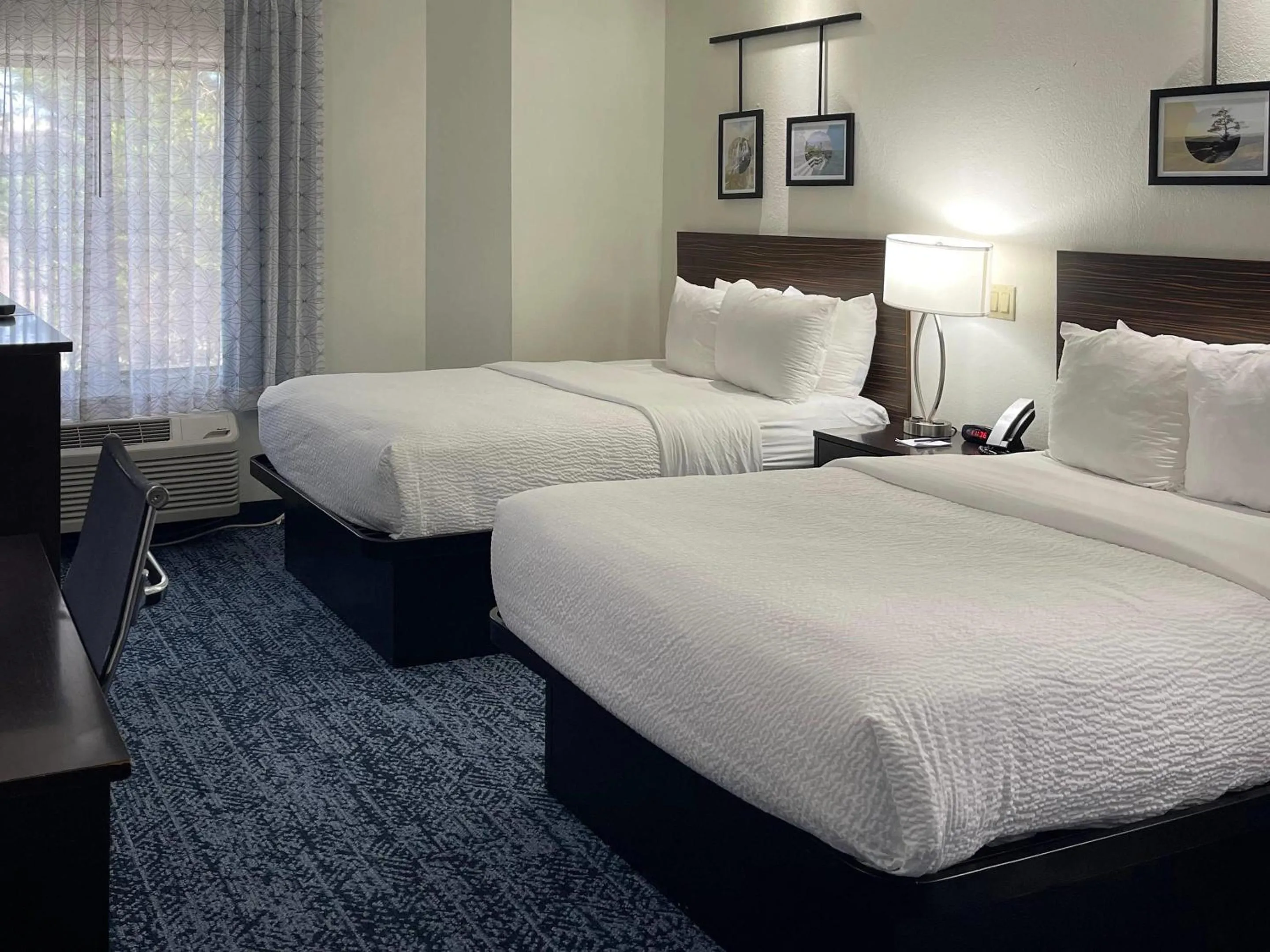 Bedroom, Bed in Sleep Inn Hanes Mall