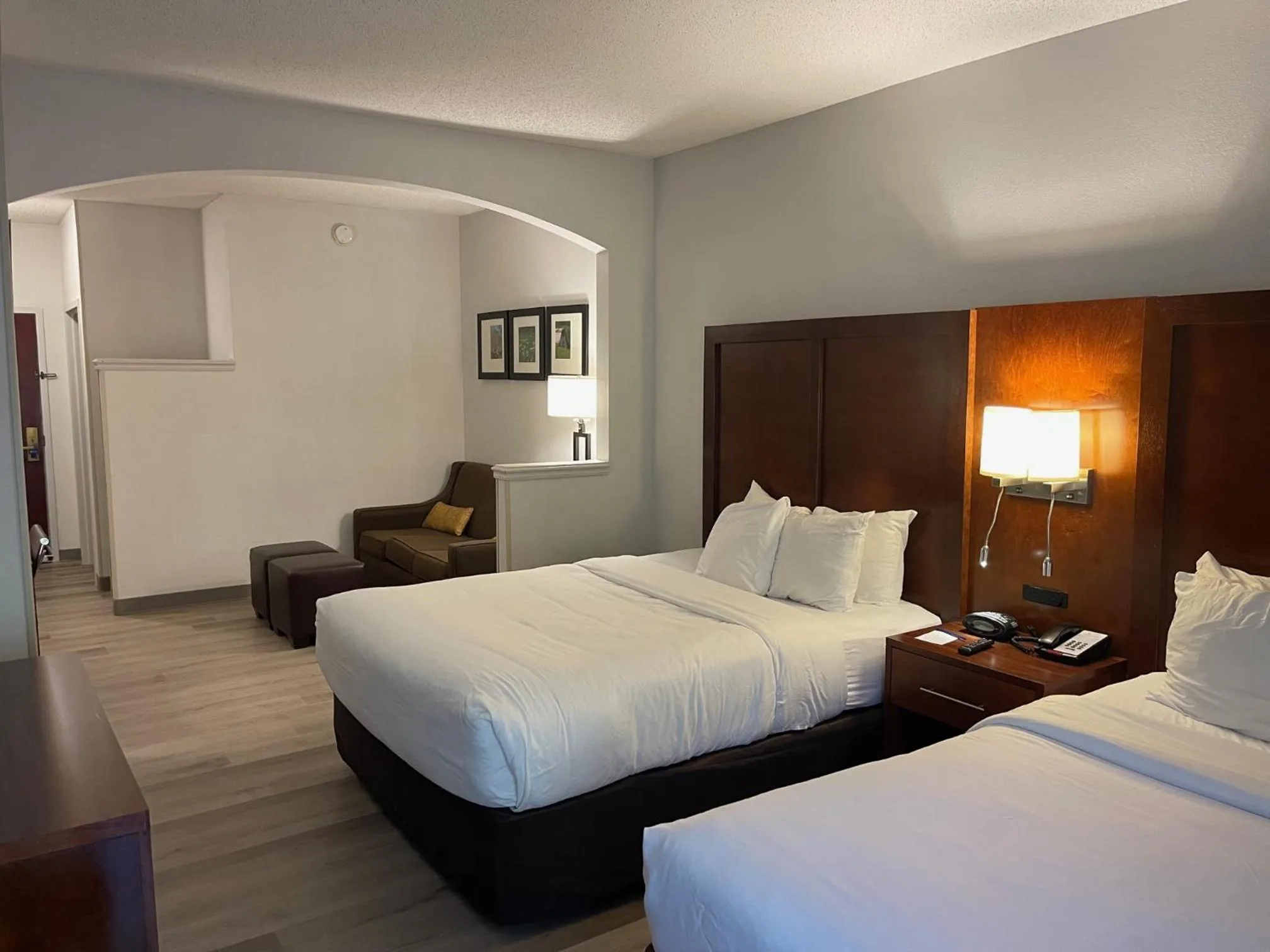 Bed in Comfort Suites Salisbury I-85