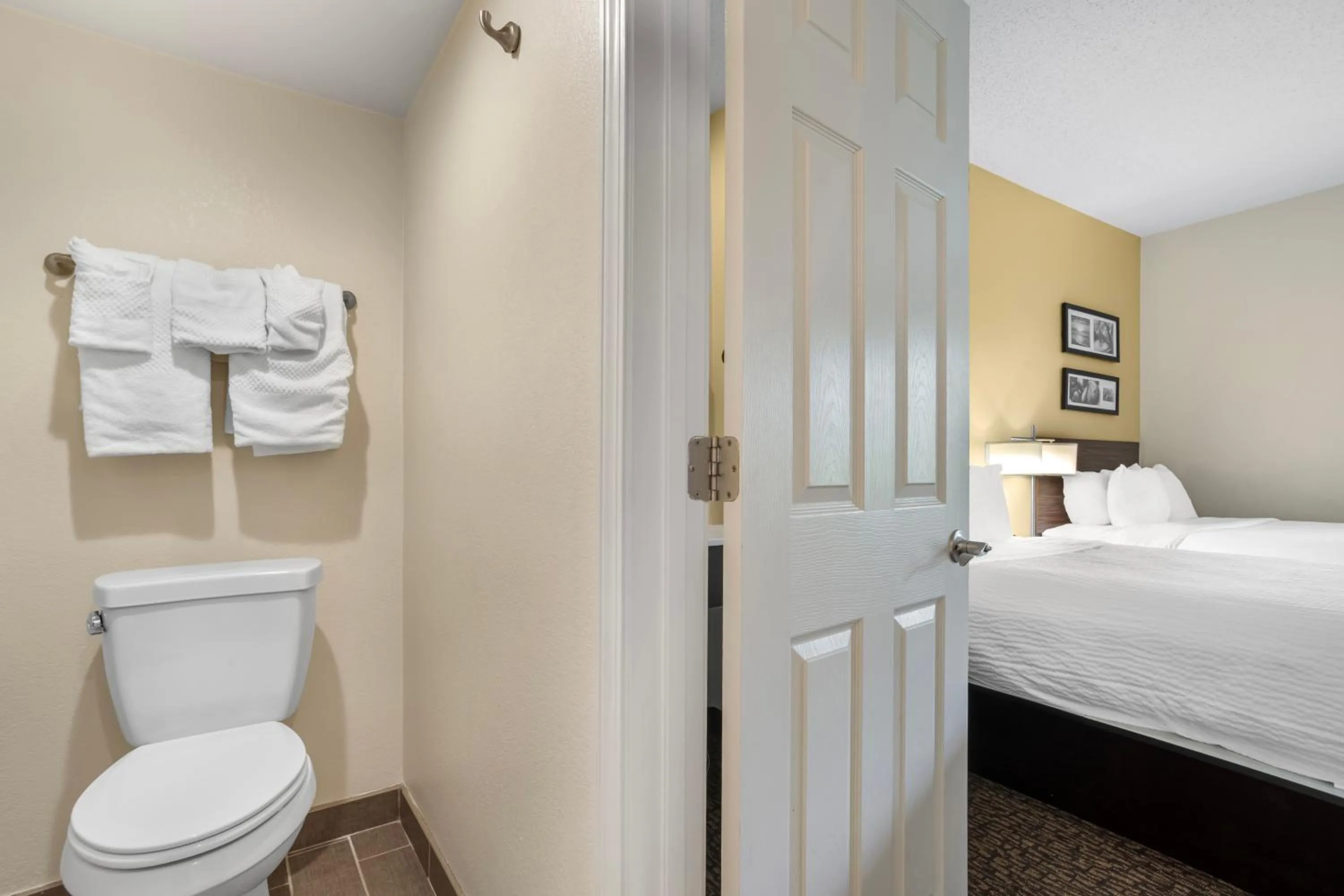 Bedroom, Bed in Sleep Inn & Suites at Concord Mills