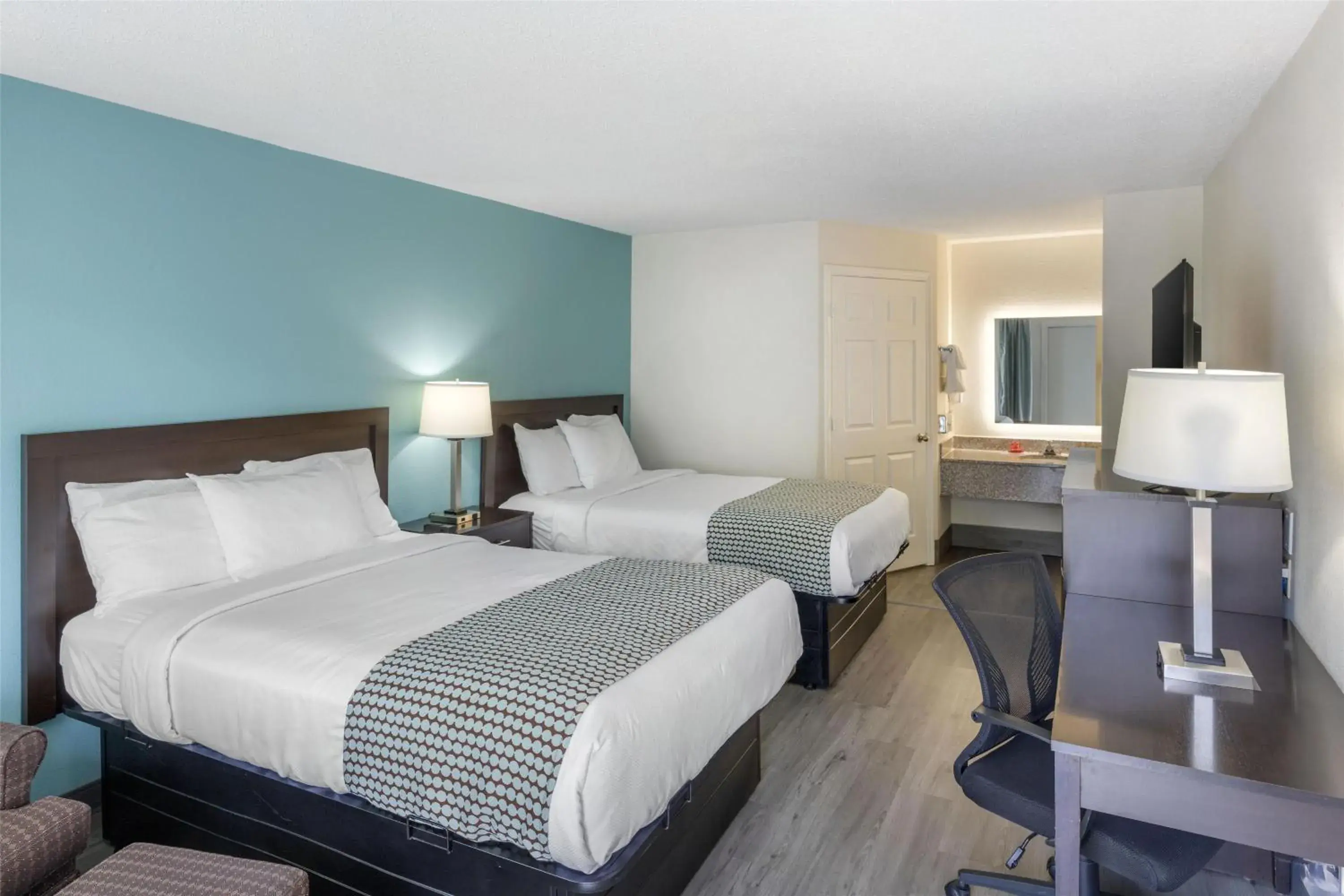 Double Room - Non-Smoking in SureStay Plus Hotel by Best Western Asheboro Double Room - Non-Smoking in SureStay Plus Hotel by Best Western Asheboro