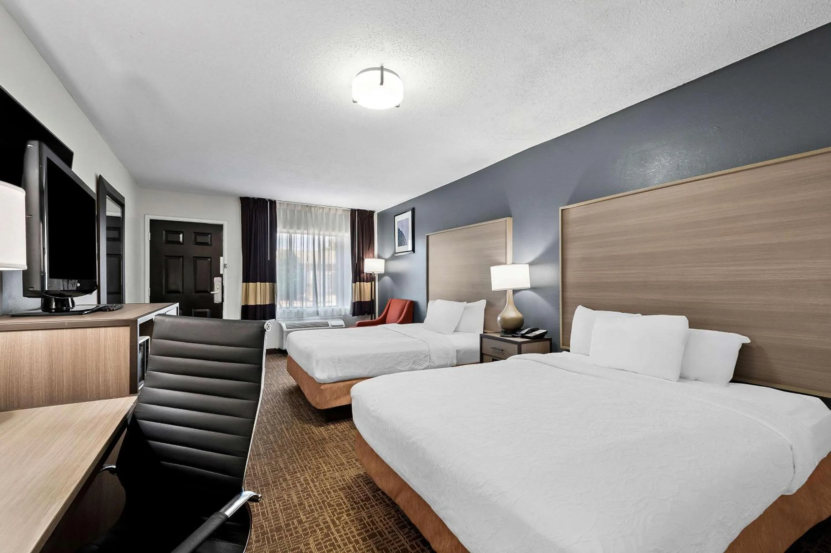Bedroom, Bed in SureStay Plus Hotel by Best Western Fayetteville