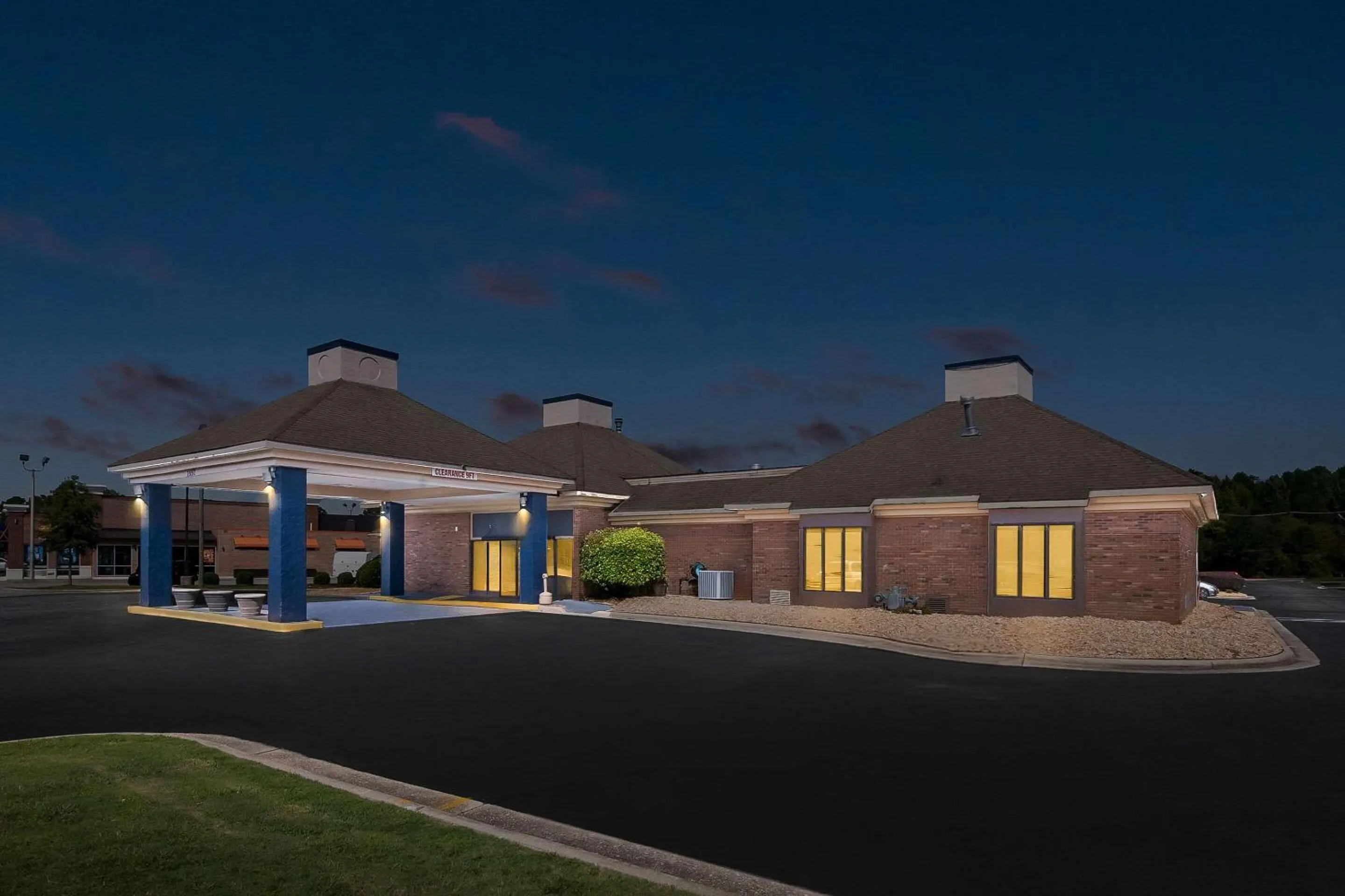 Property building in SureStay Plus Hotel by Best Western Fayetteville