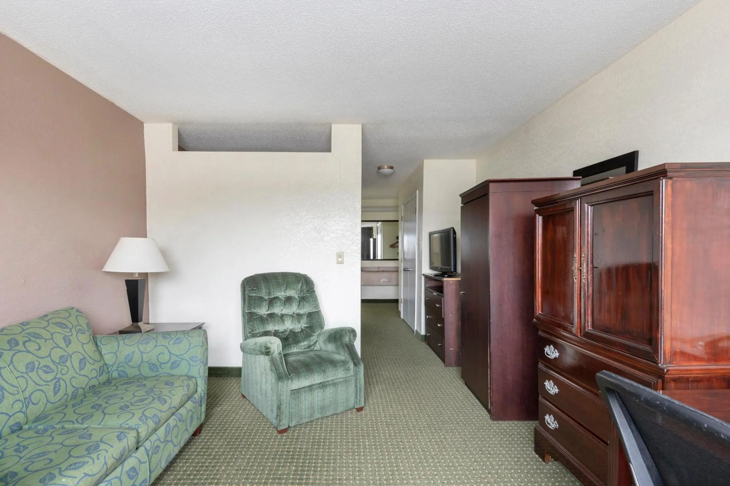 Bedroom, Seating Area in OYO Hotel Kannapolis