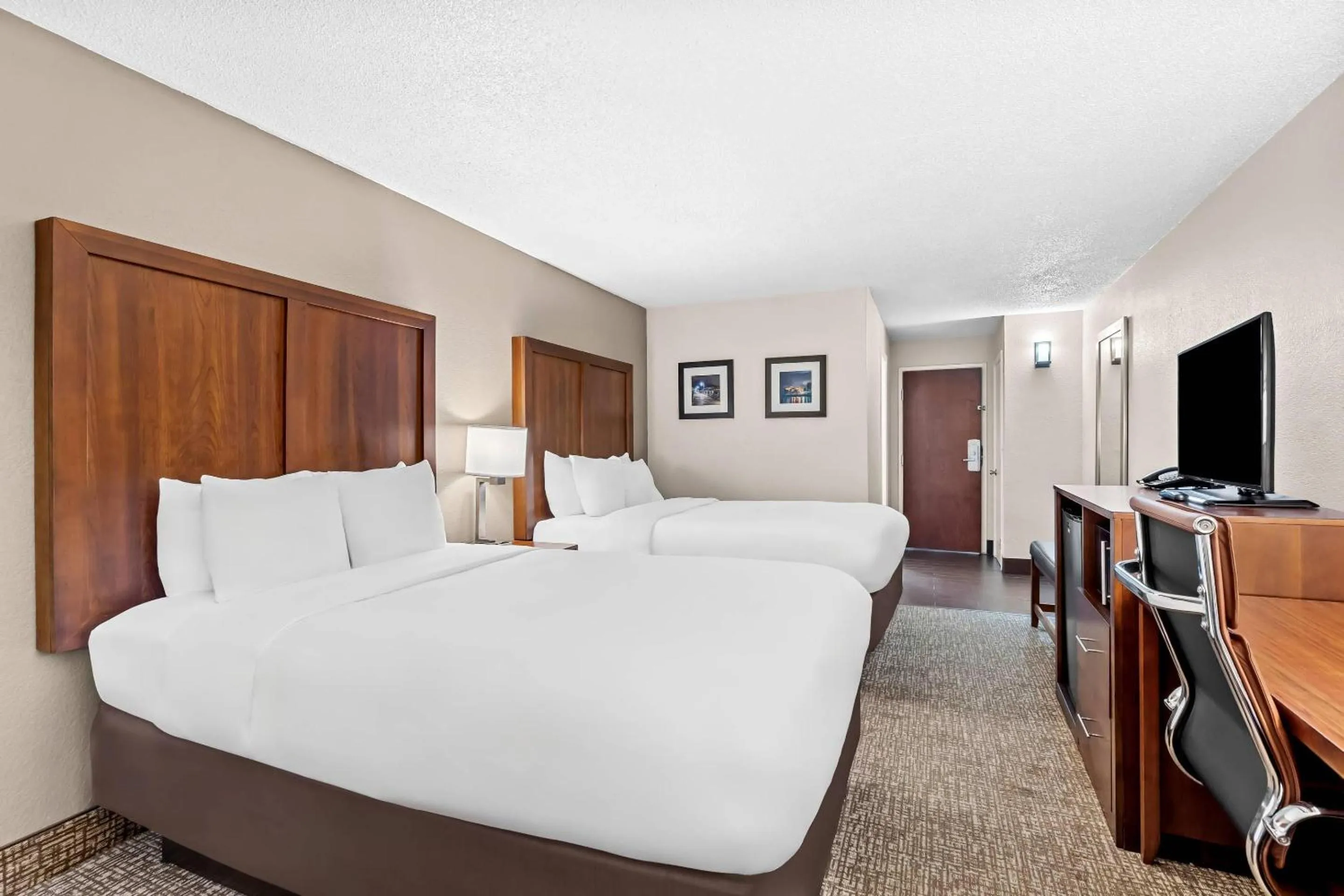 Bedroom, Bed in Comfort Inn University