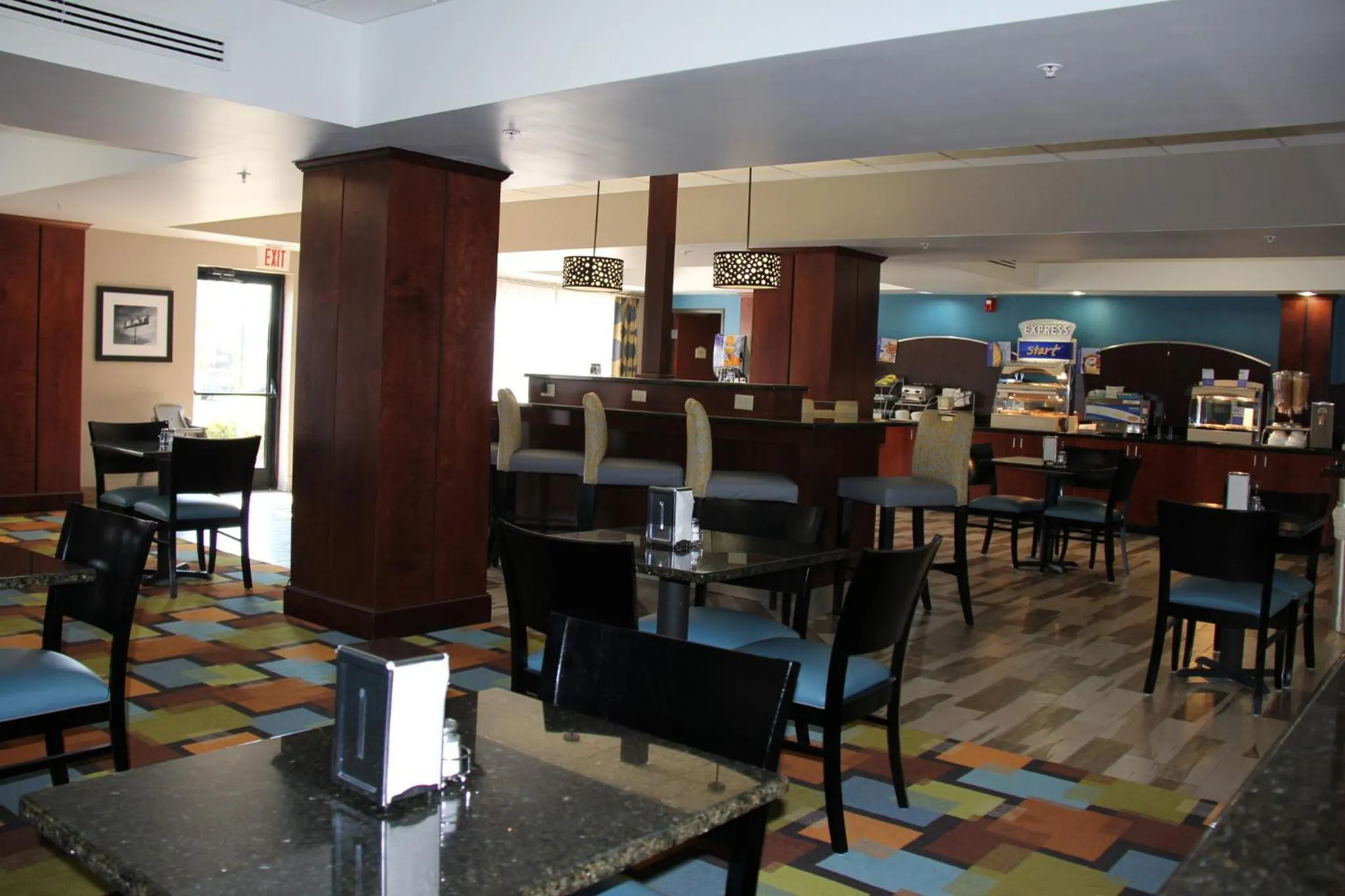 Breakfast in Holiday Inn Express & Suites Roanoke Rapids by IHG
