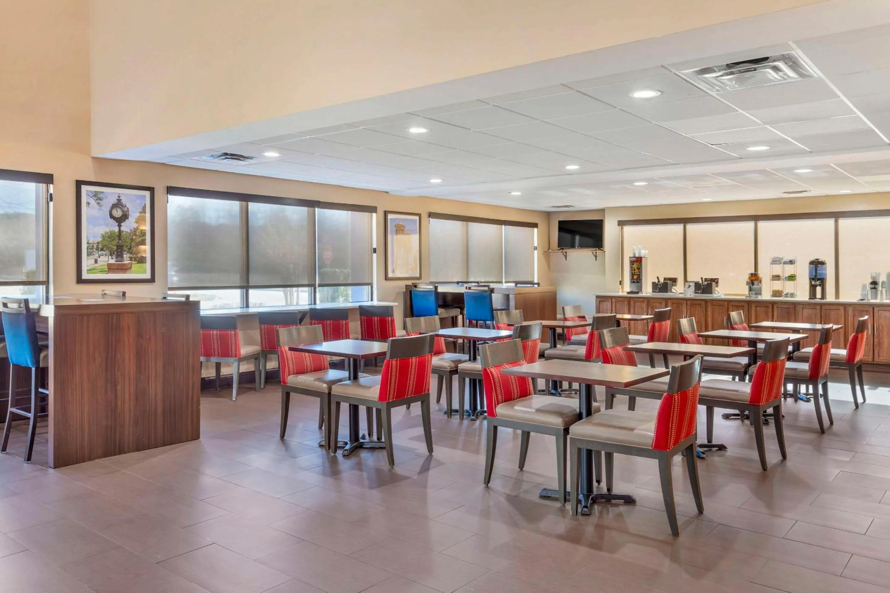 Breakfast in Comfort Suites Wilson - I - 95