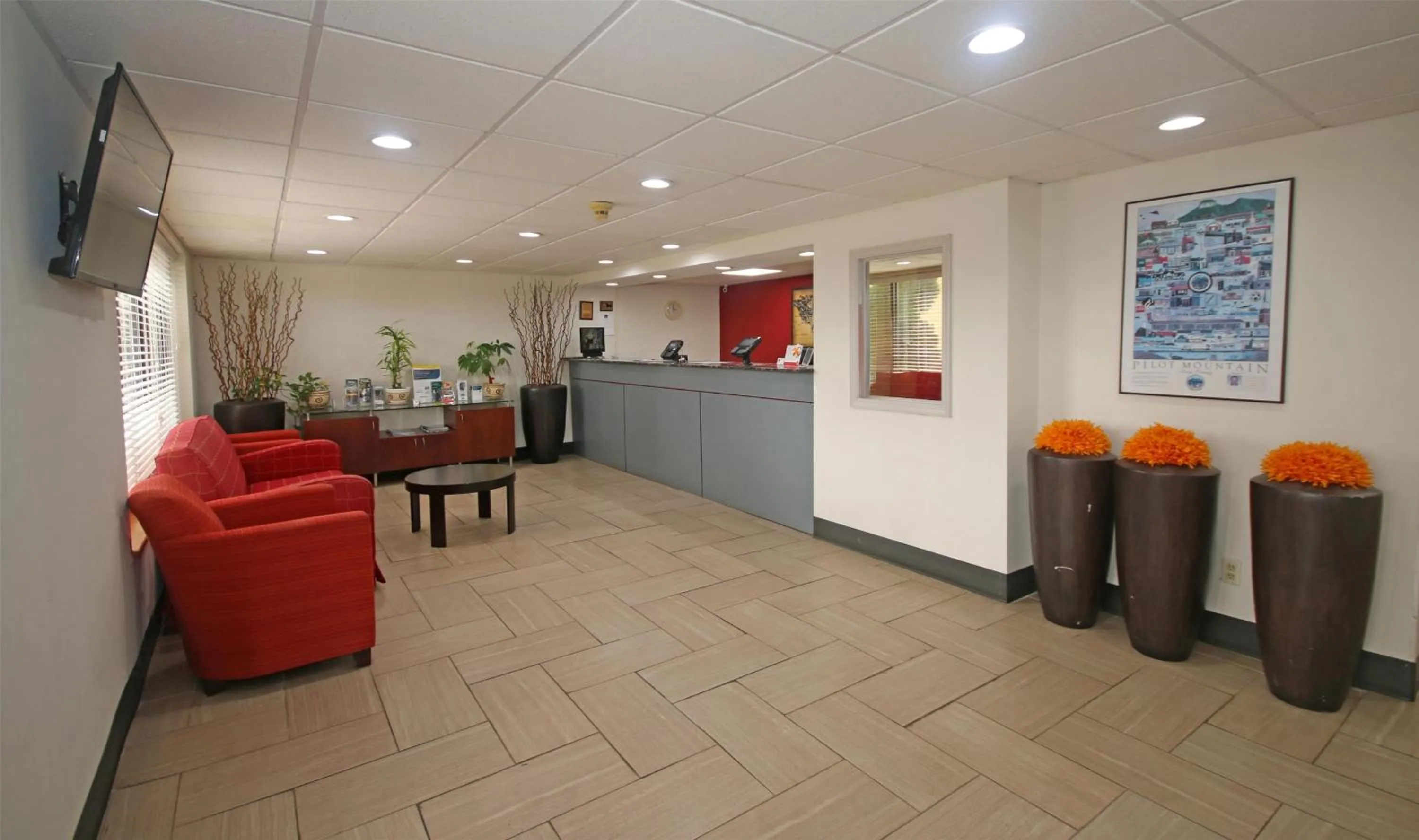 Lobby or reception in Americas Best Value Inn Pilot Mountain