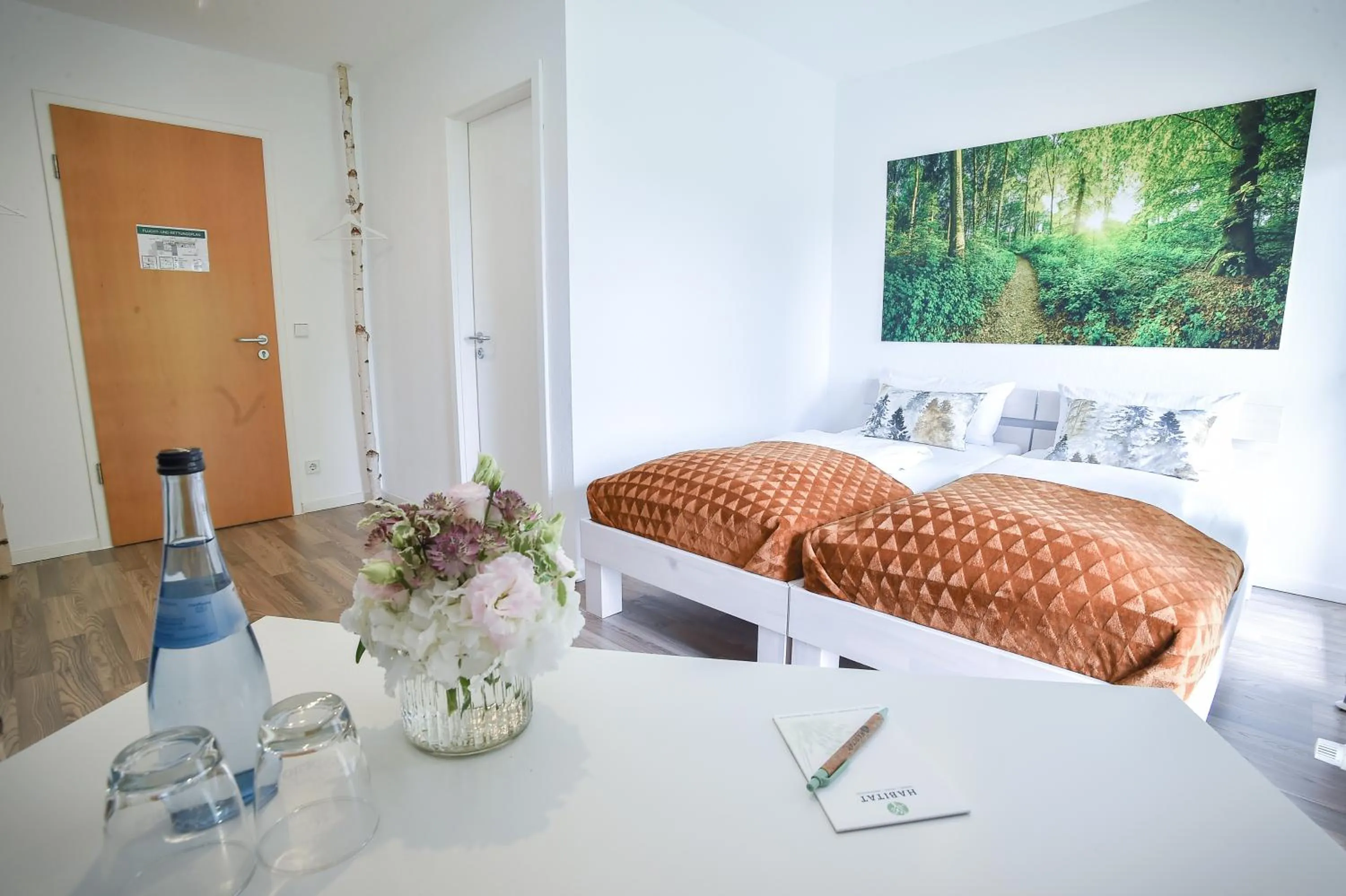 Photo of the whole room in Habitat Esslingen