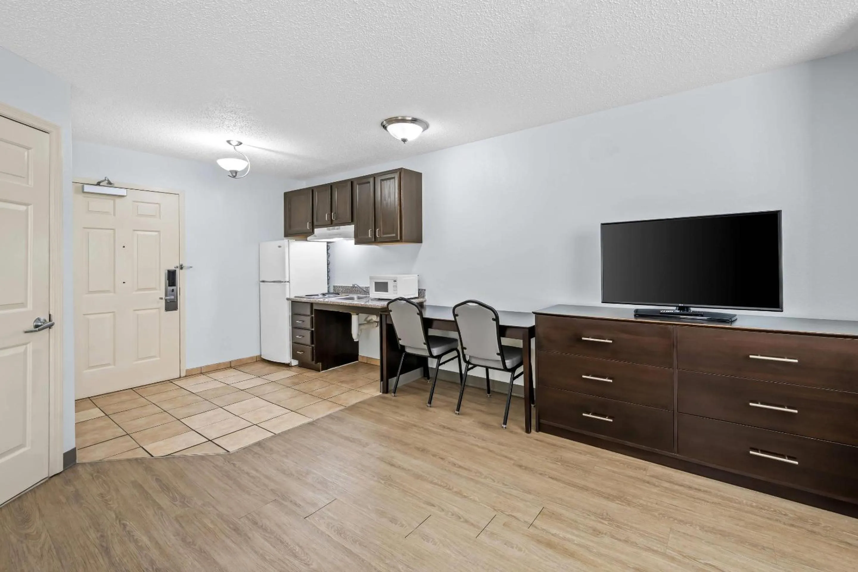Bedroom in Suburban Studios Near Camp Lejeune