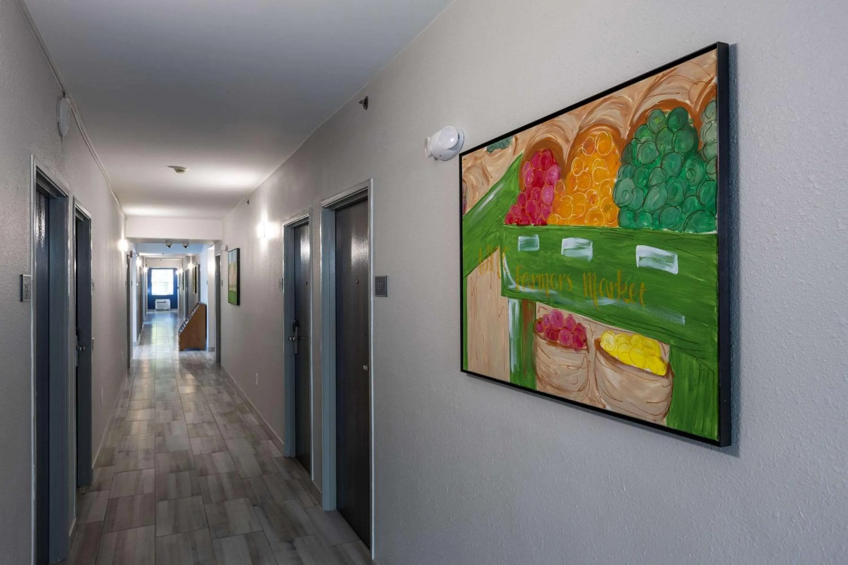 Lobby or reception in Rodeway Inn & Suites near Outlet Mall - Asheville