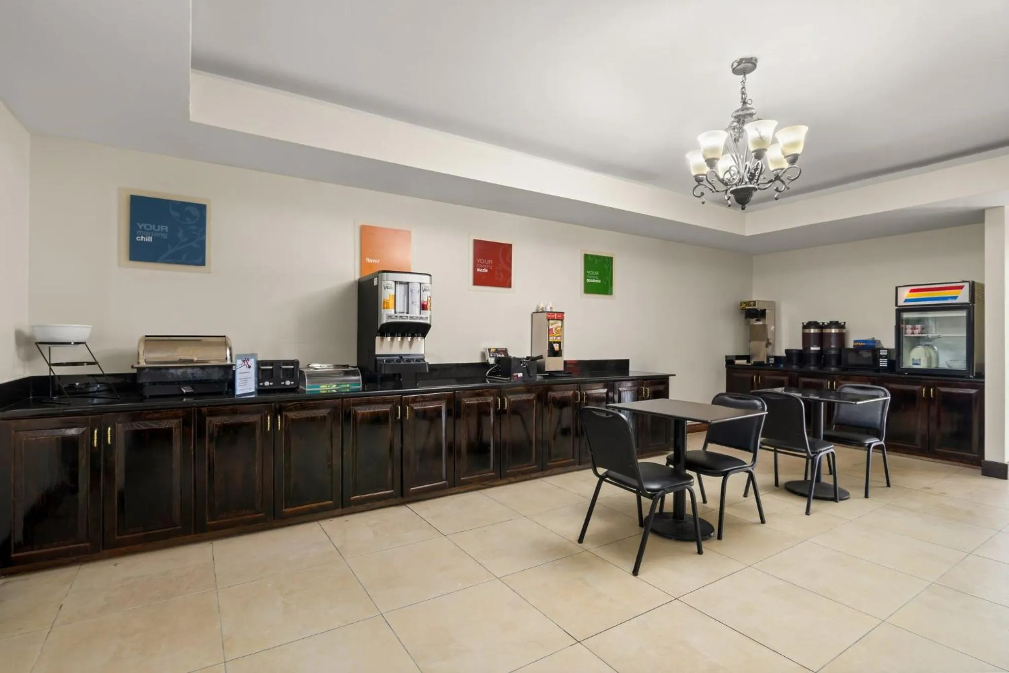 Breakfast in Red Roof Inn Washington, NC