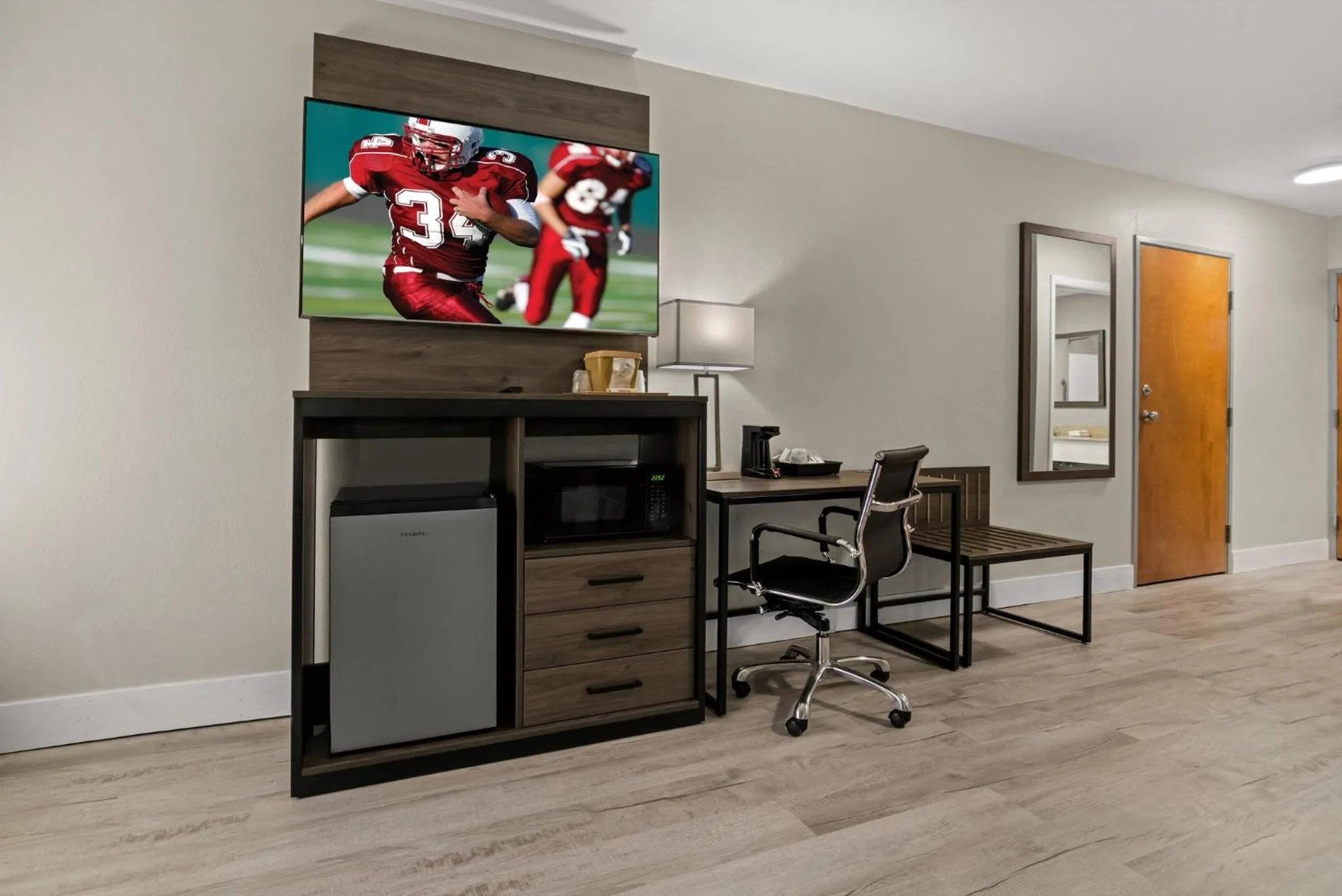 Bedroom in Red Roof Inn Washington, NC