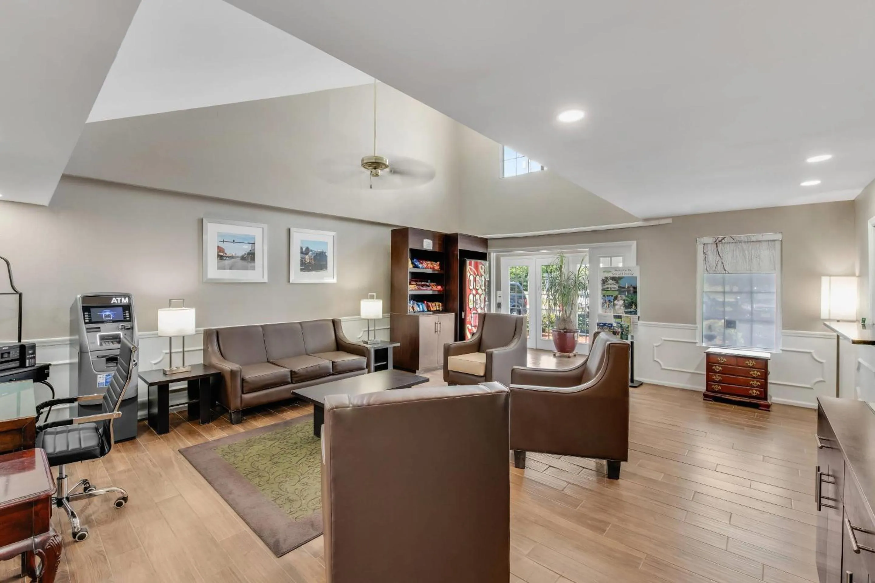 Lobby or reception in Quality Inn Laurinburg