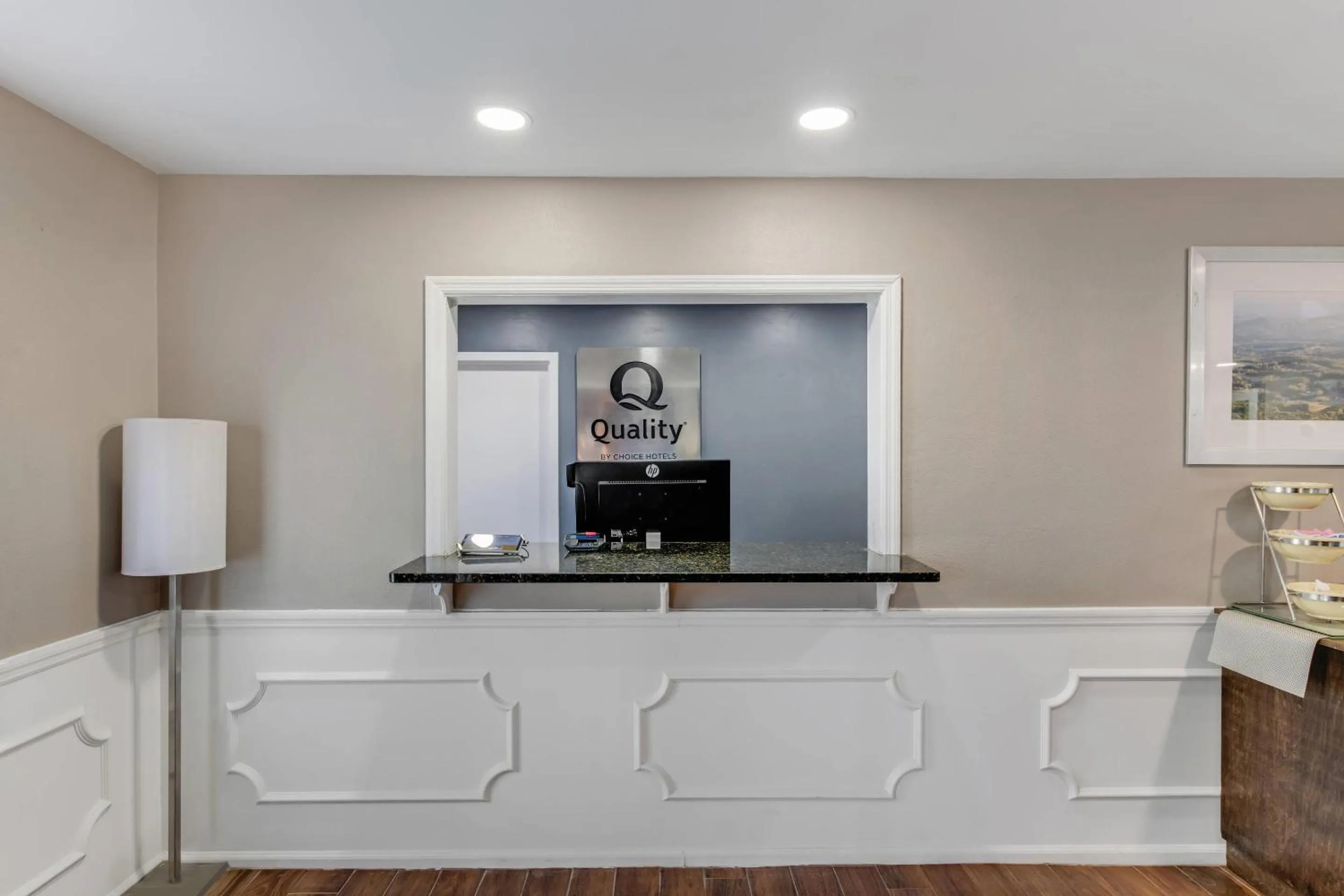 Lobby or reception in Quality Inn Laurinburg