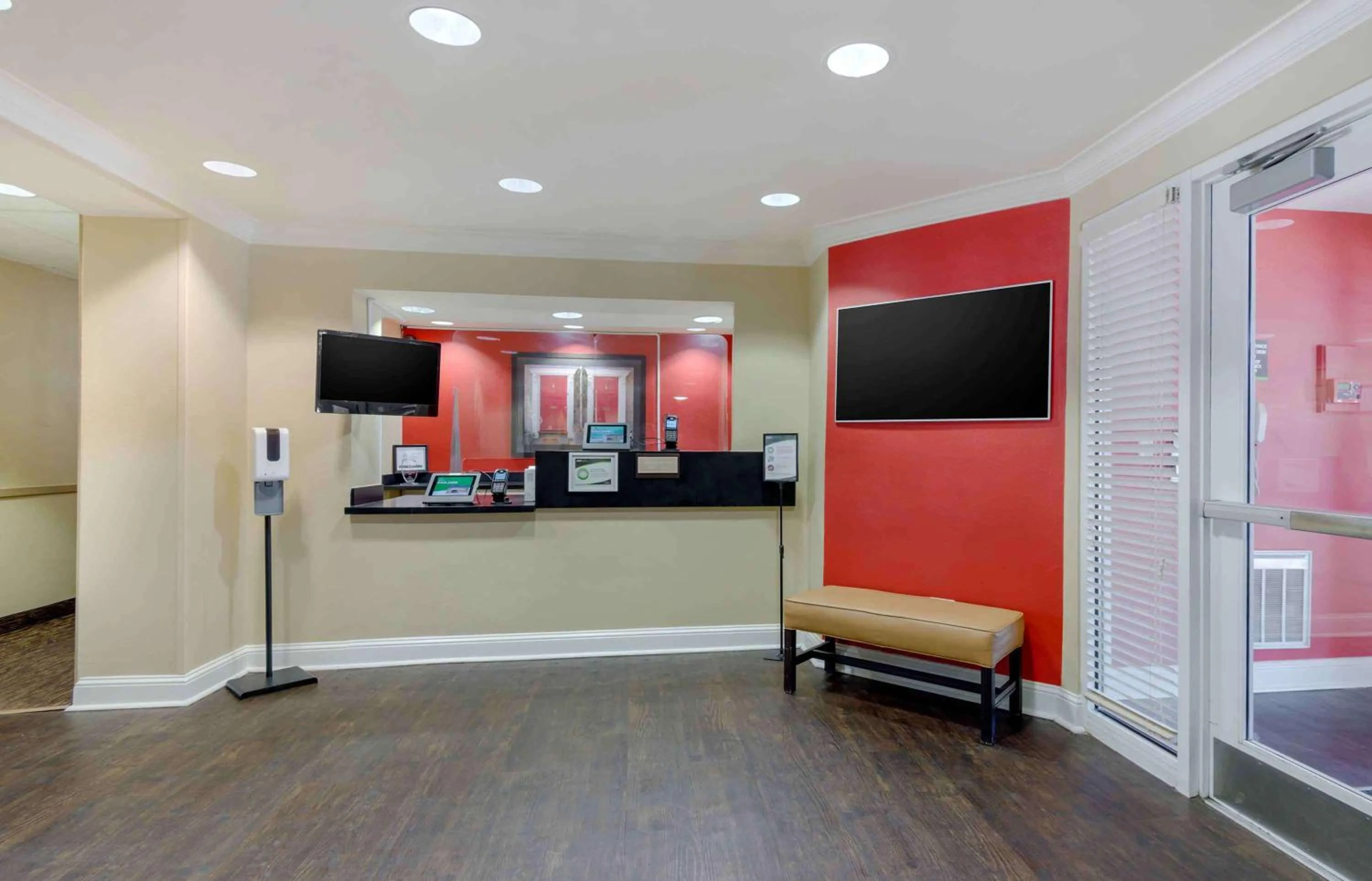 Lobby or reception in Extended Stay America Suites - Greensboro - Airport
