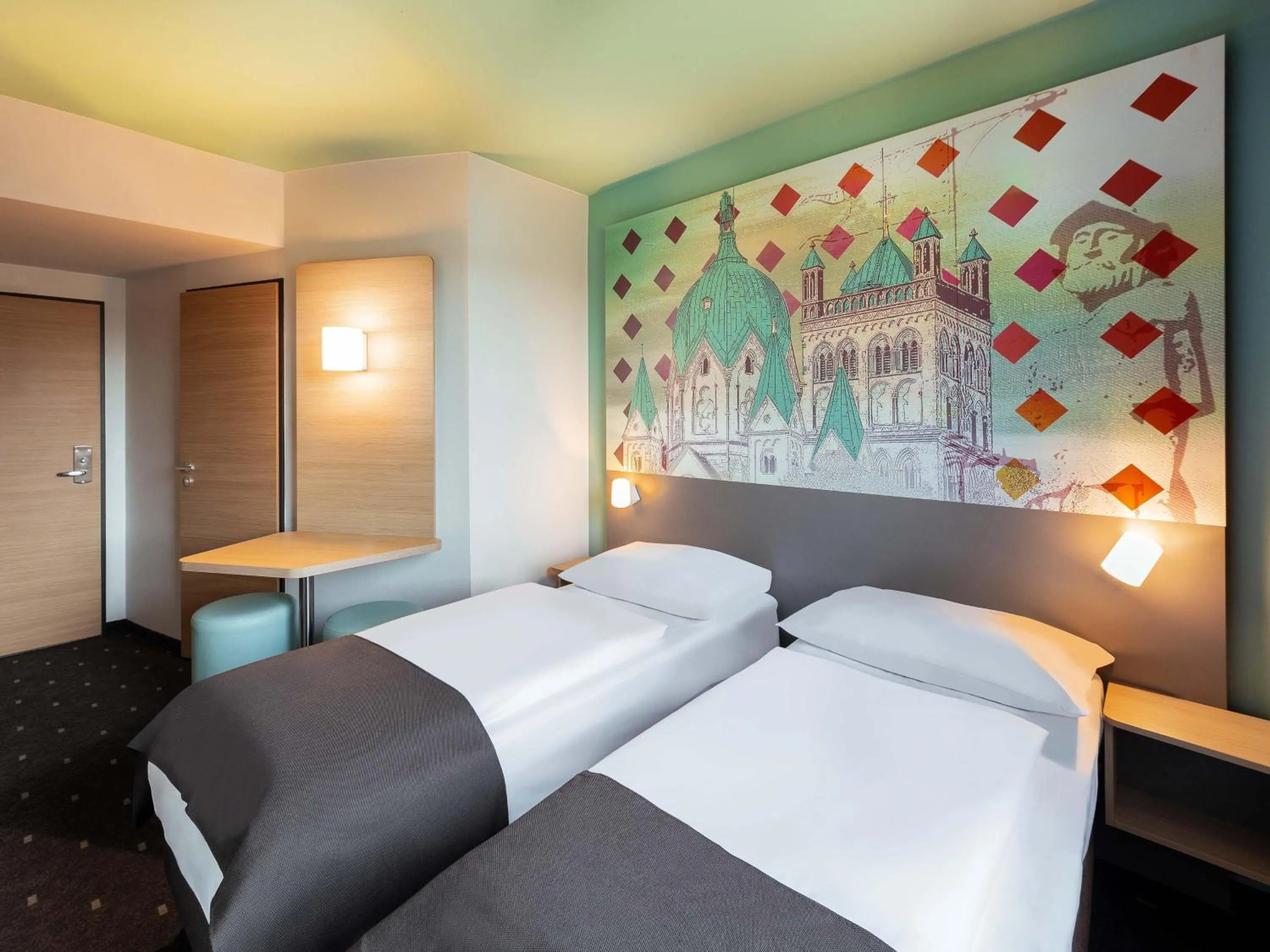 Photo of the whole room, Bed in B&B Hotel Neuss