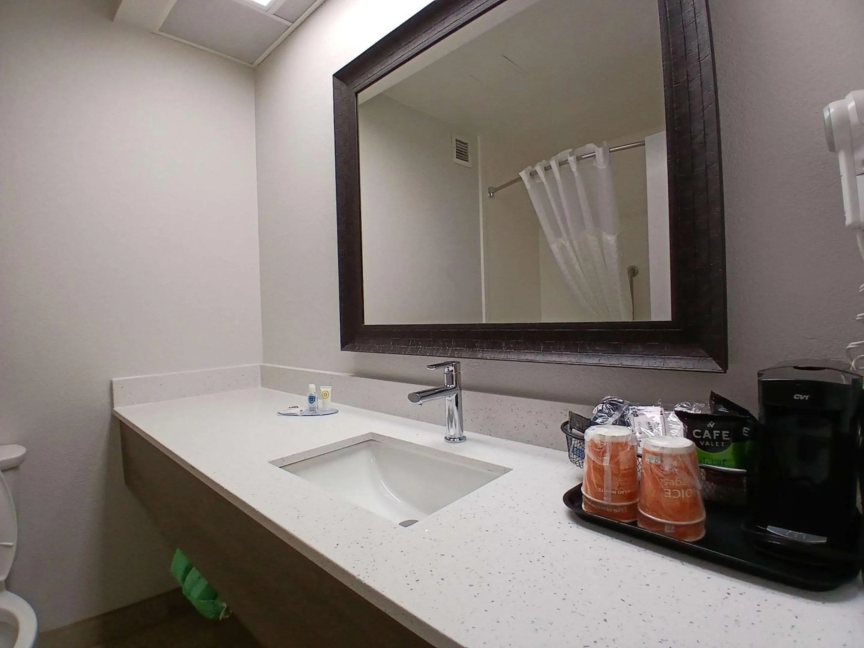 Bedroom in Comfort Inn near Downtown & Blue Ridge PKWY