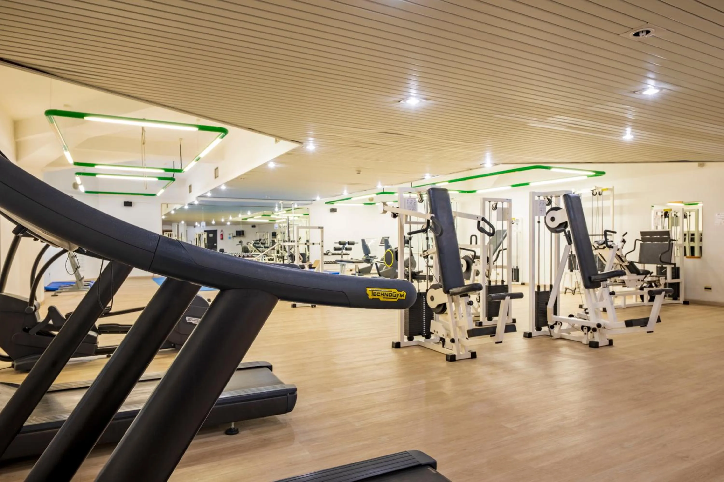 Fitness centre/facilities in Hotel Baia di Conte Club & Resort