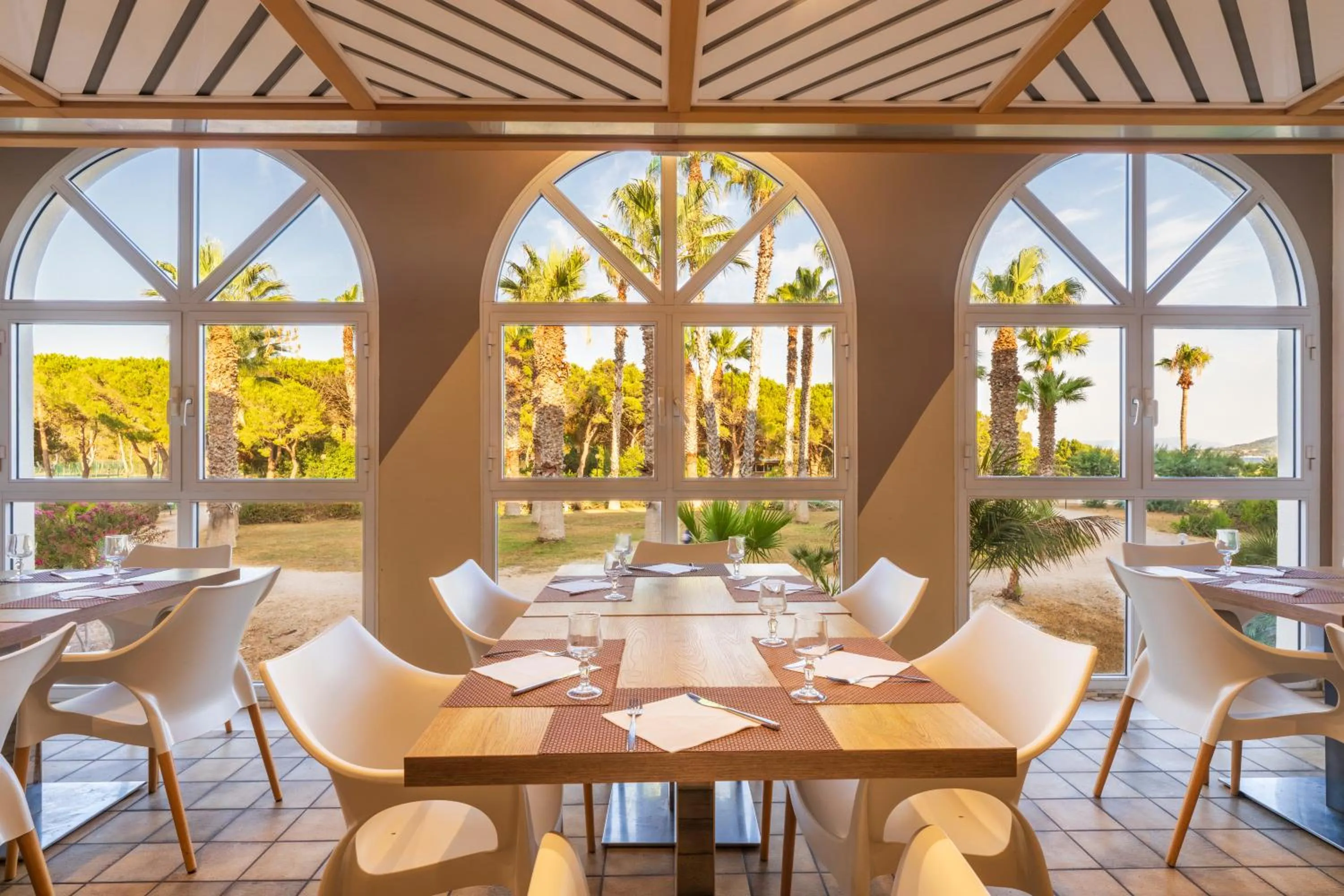 Restaurant/places to eat in Hotel Baia di Conte Club & Resort