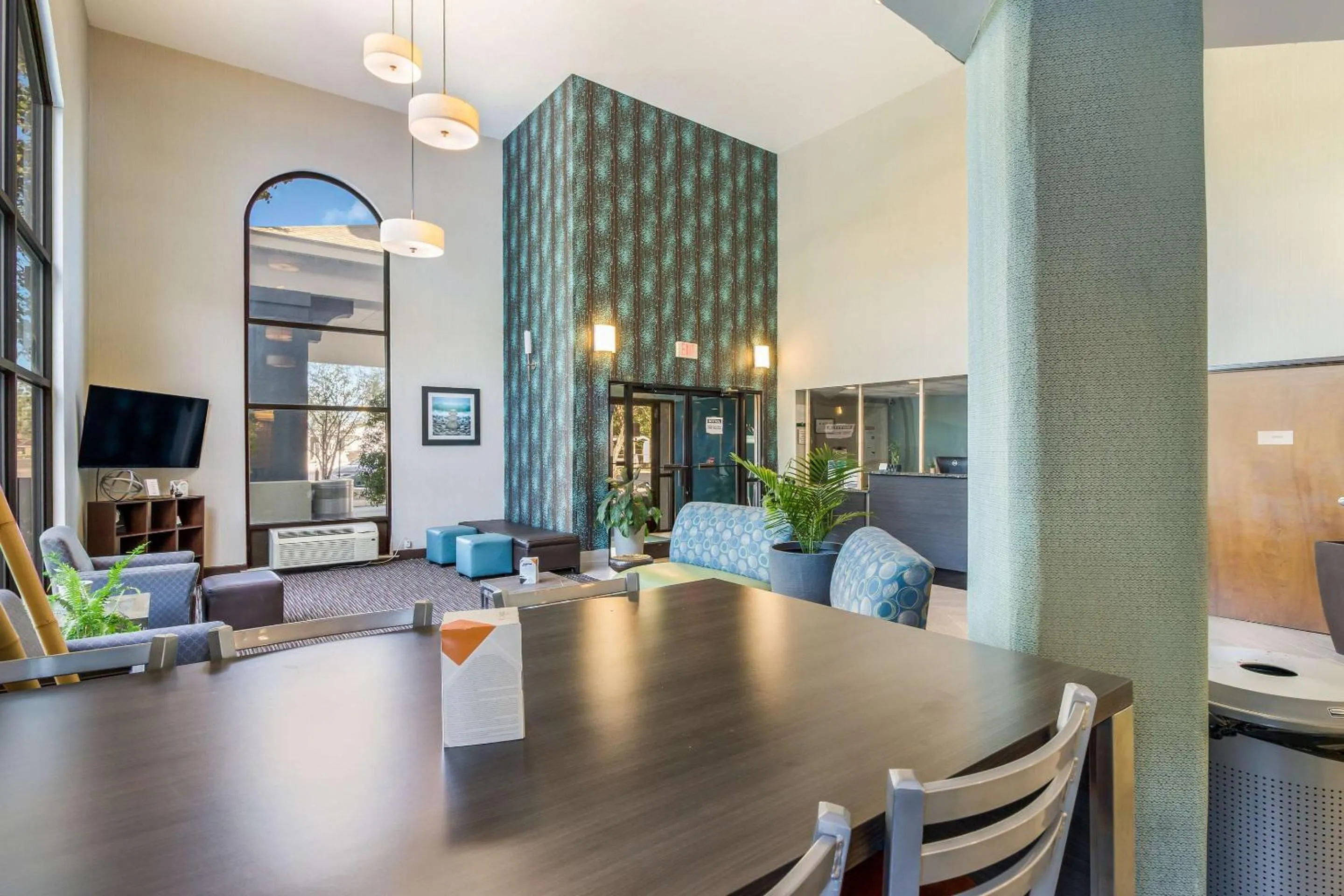 Lobby or reception in Quality Inn near MCAS Cherry Point