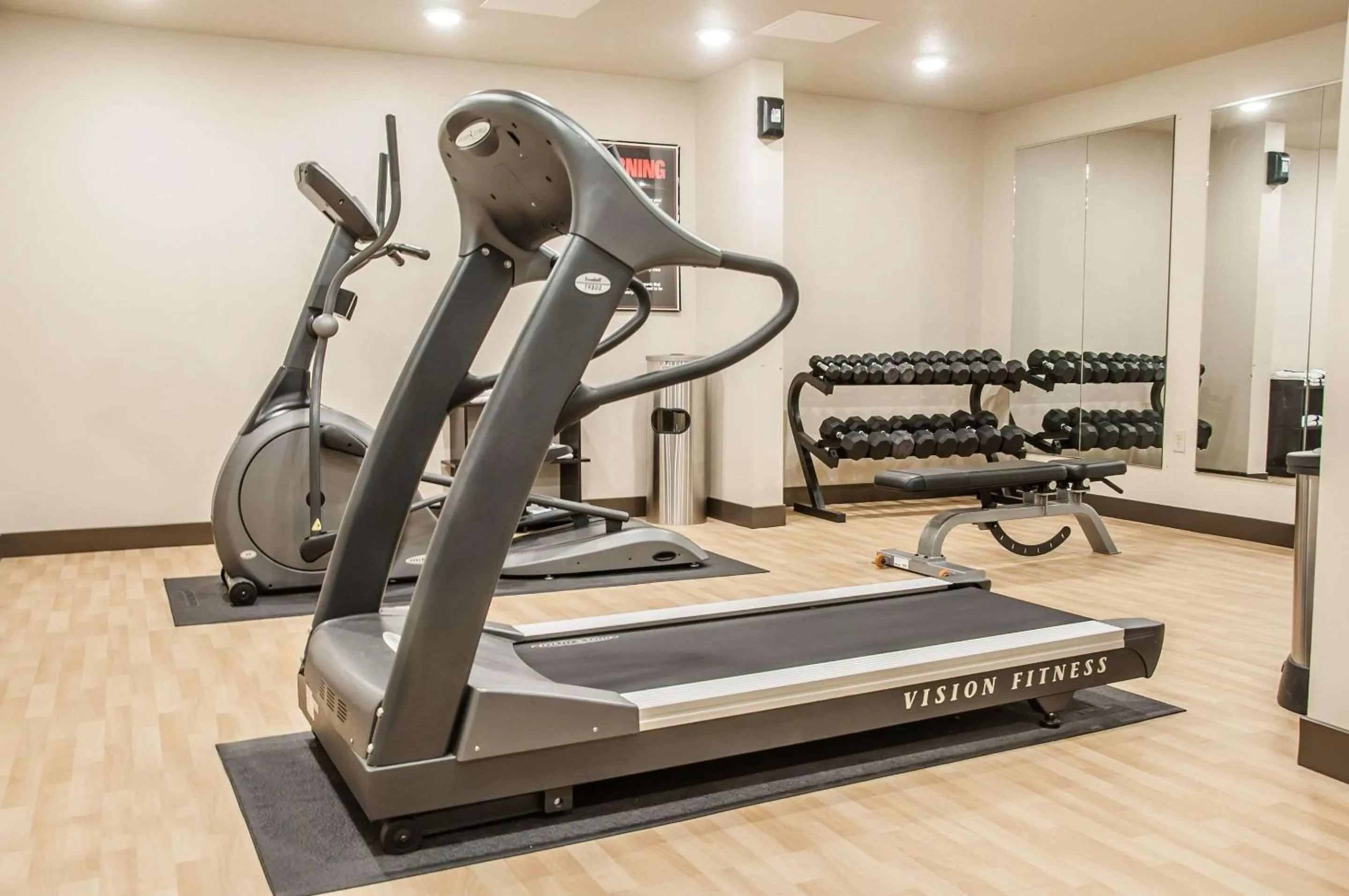 Fitness centre/facilities in Comfort Inn Dickinson