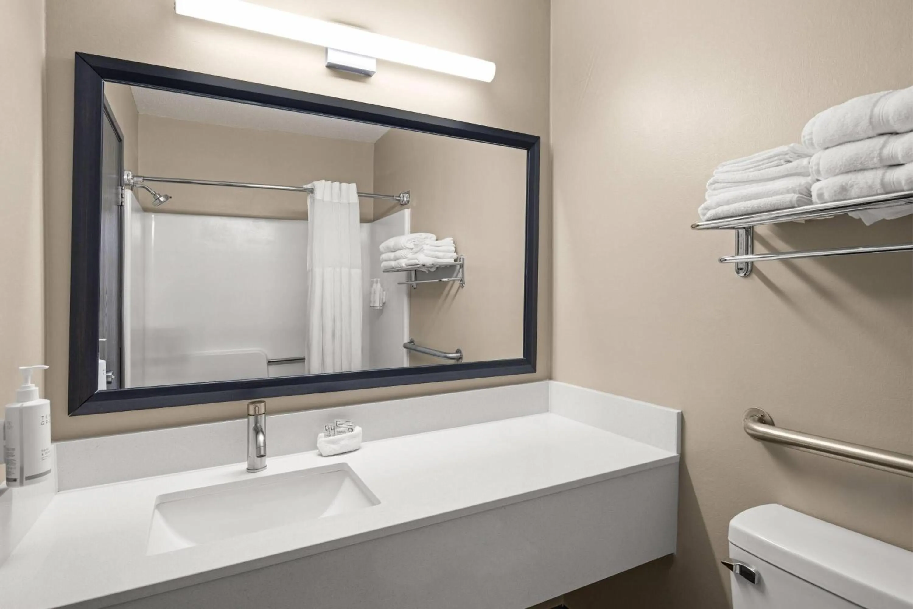 Bathroom in Travelodge by Wyndham Fargo
