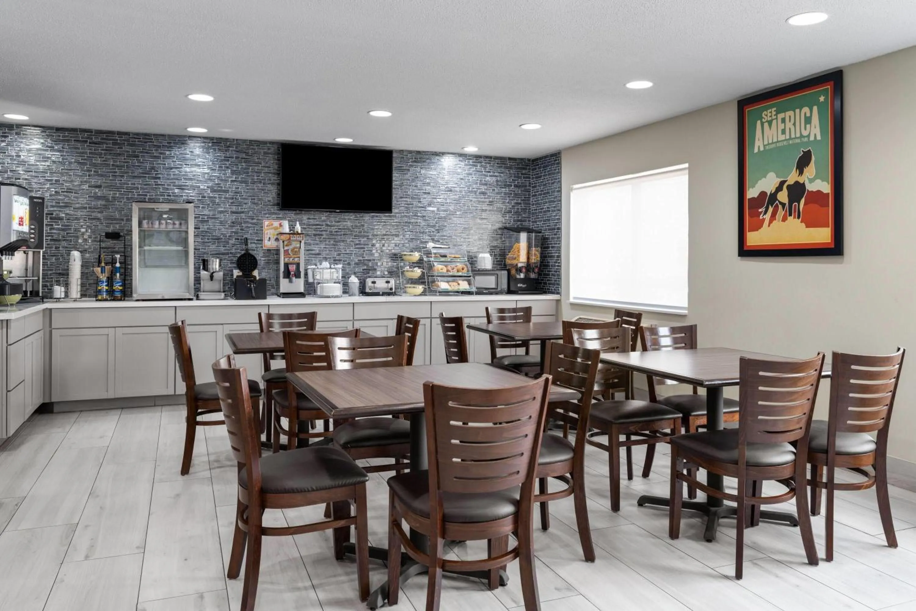 Breakfast in Travelodge by Wyndham Fargo