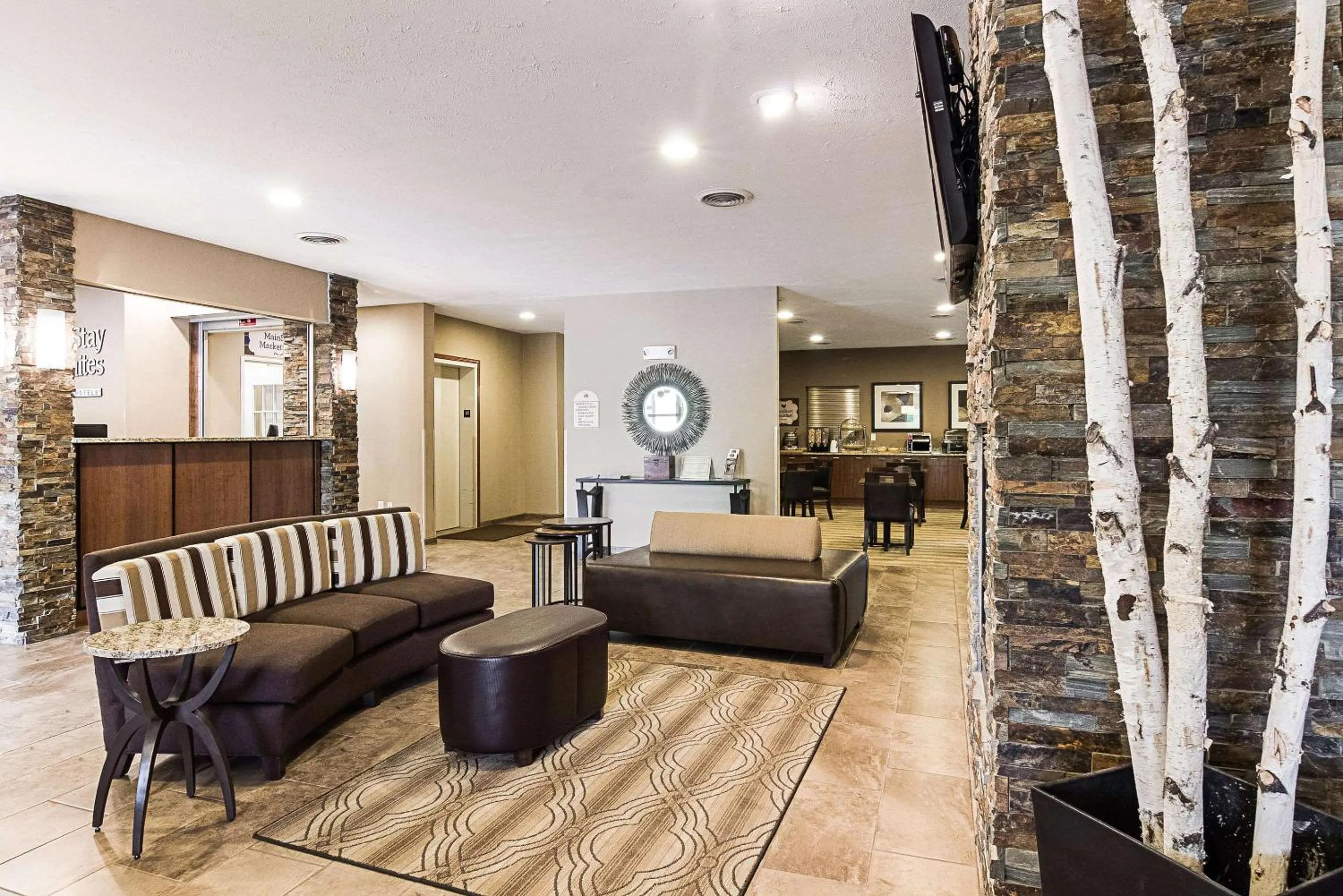 Lobby or reception in MainStay Suites Fargo - I-94 Medical Center