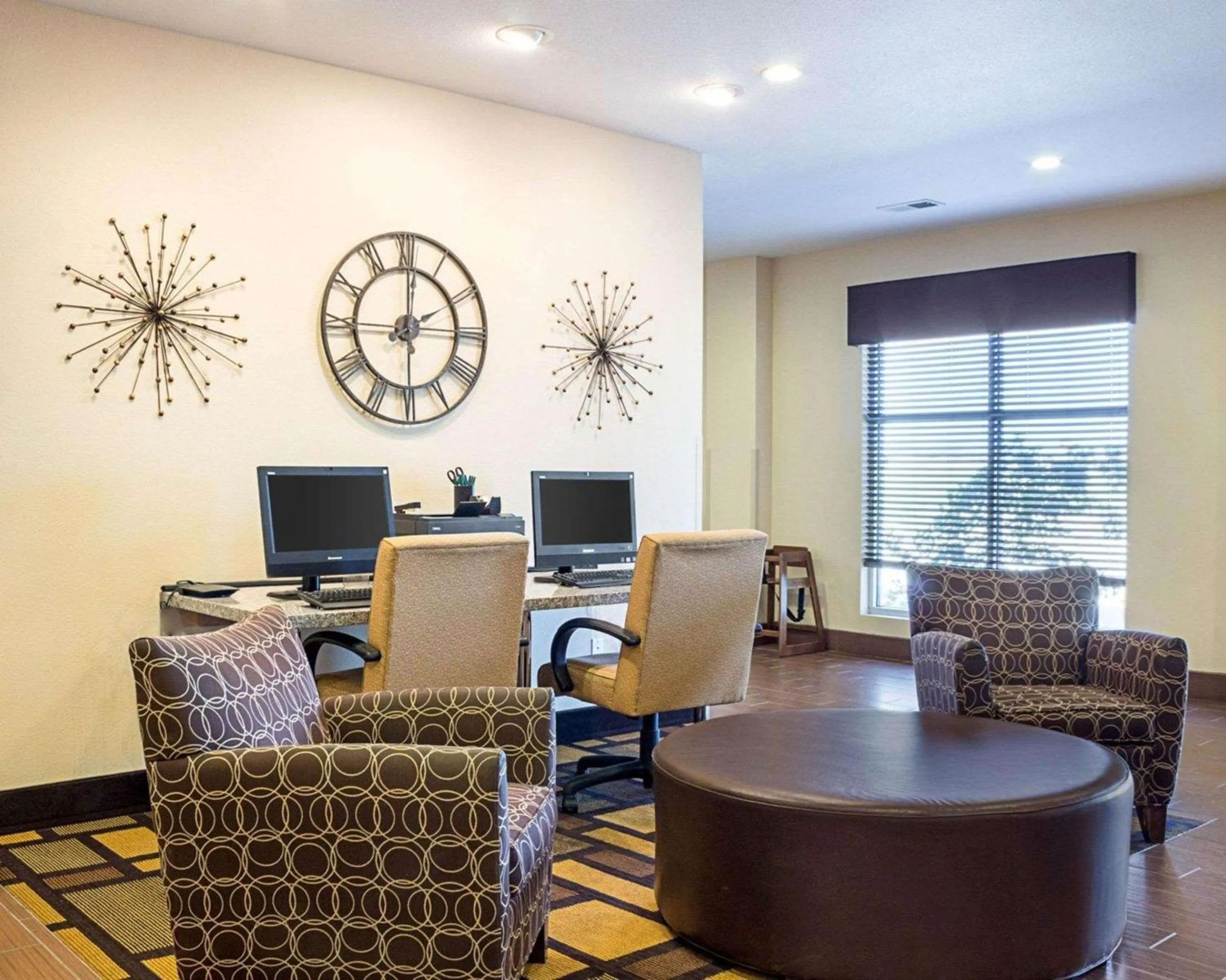 Lobby or reception in Quality Inn & Suites Minot North