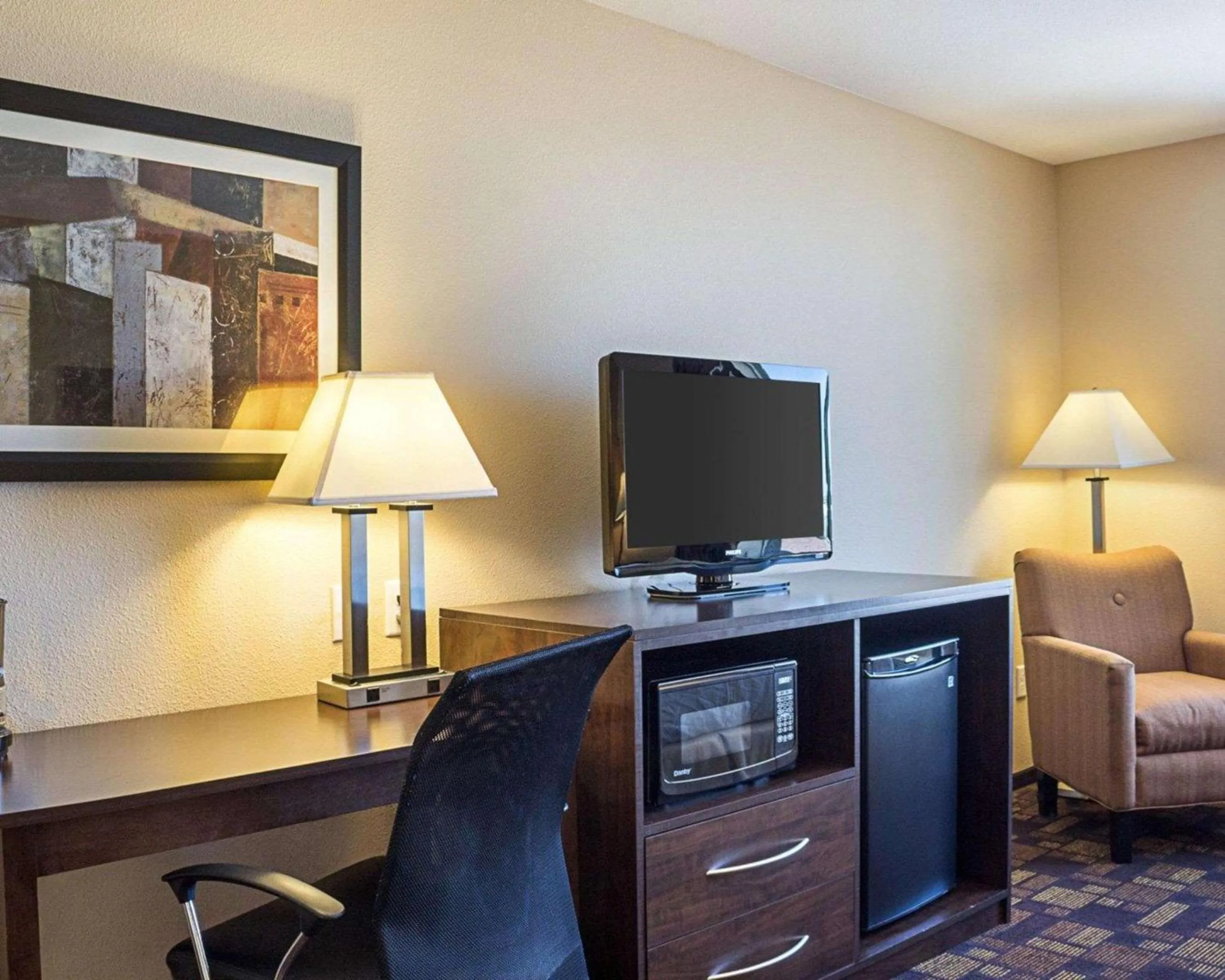 Photo of the whole room in Quality Inn & Suites Minot North