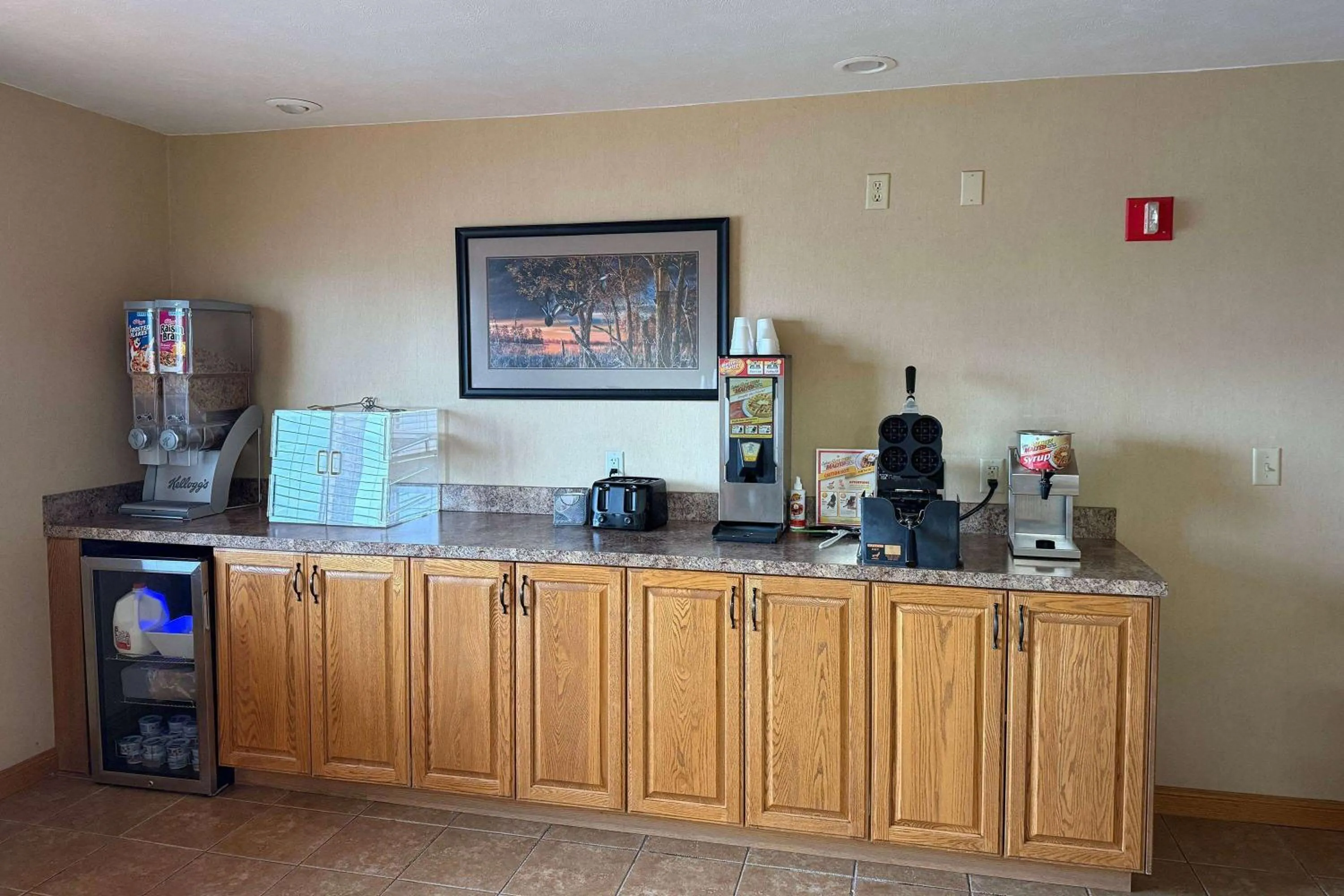 Breakfast in Super 8 by Wyndham Cozad