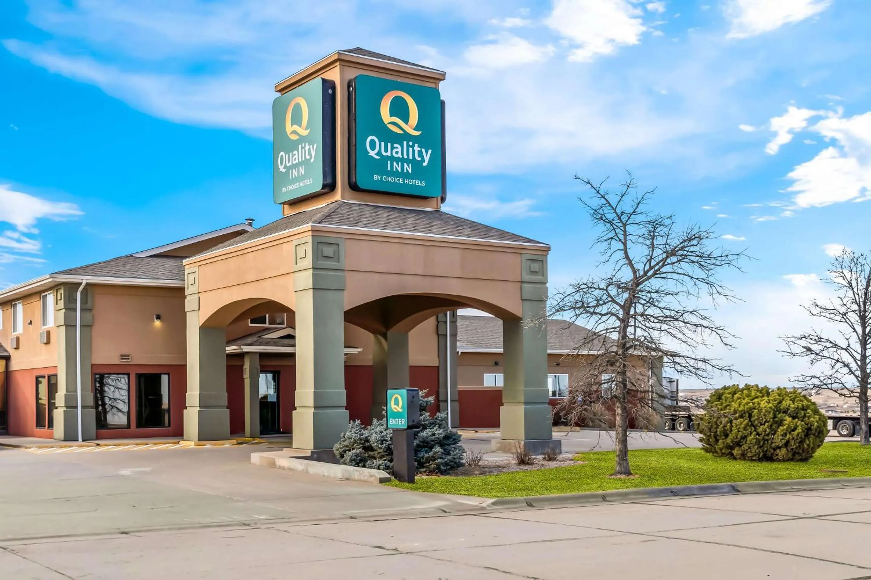 Property building in Quality Inn Sidney I-80