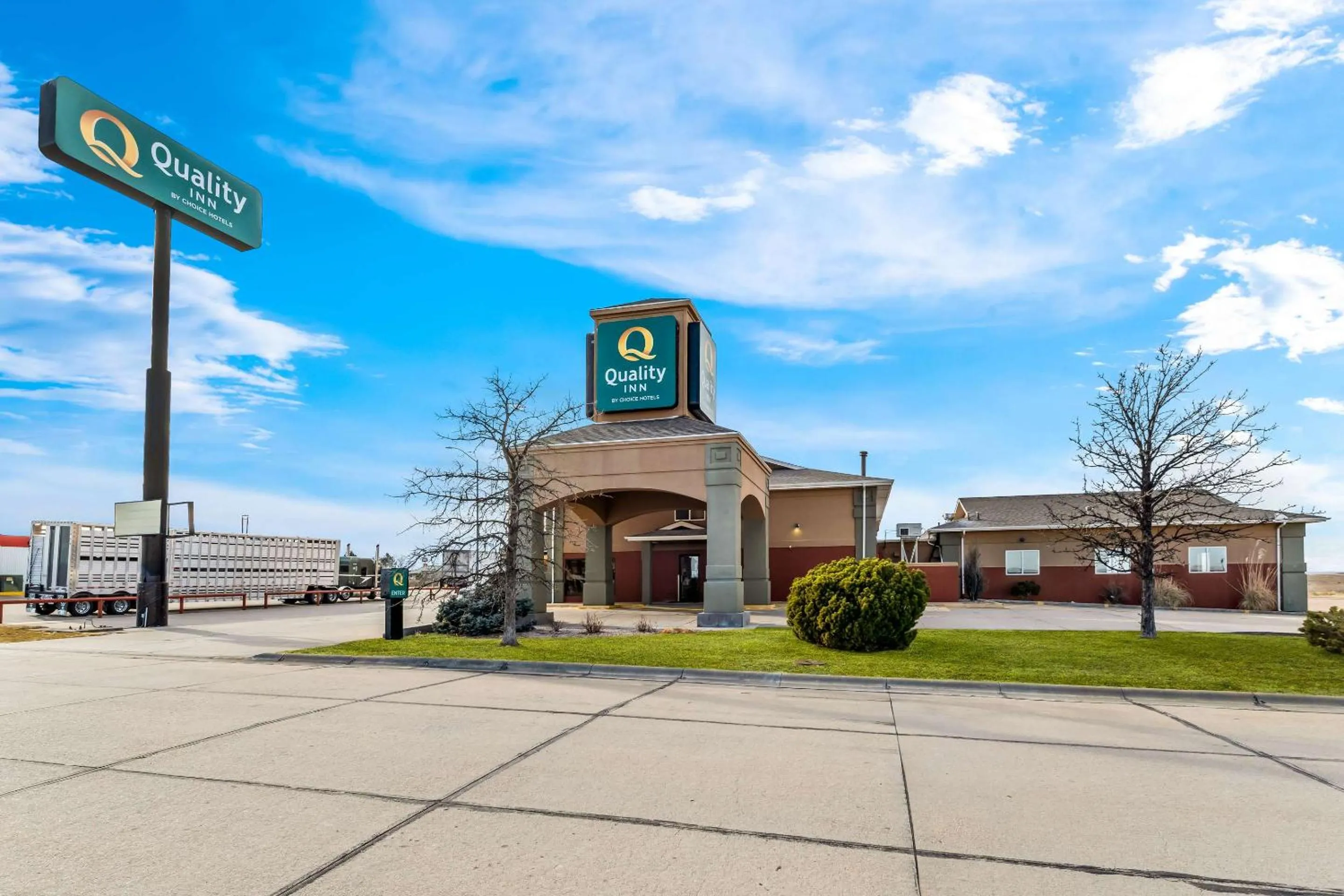 Property building in Quality Inn Sidney I-80