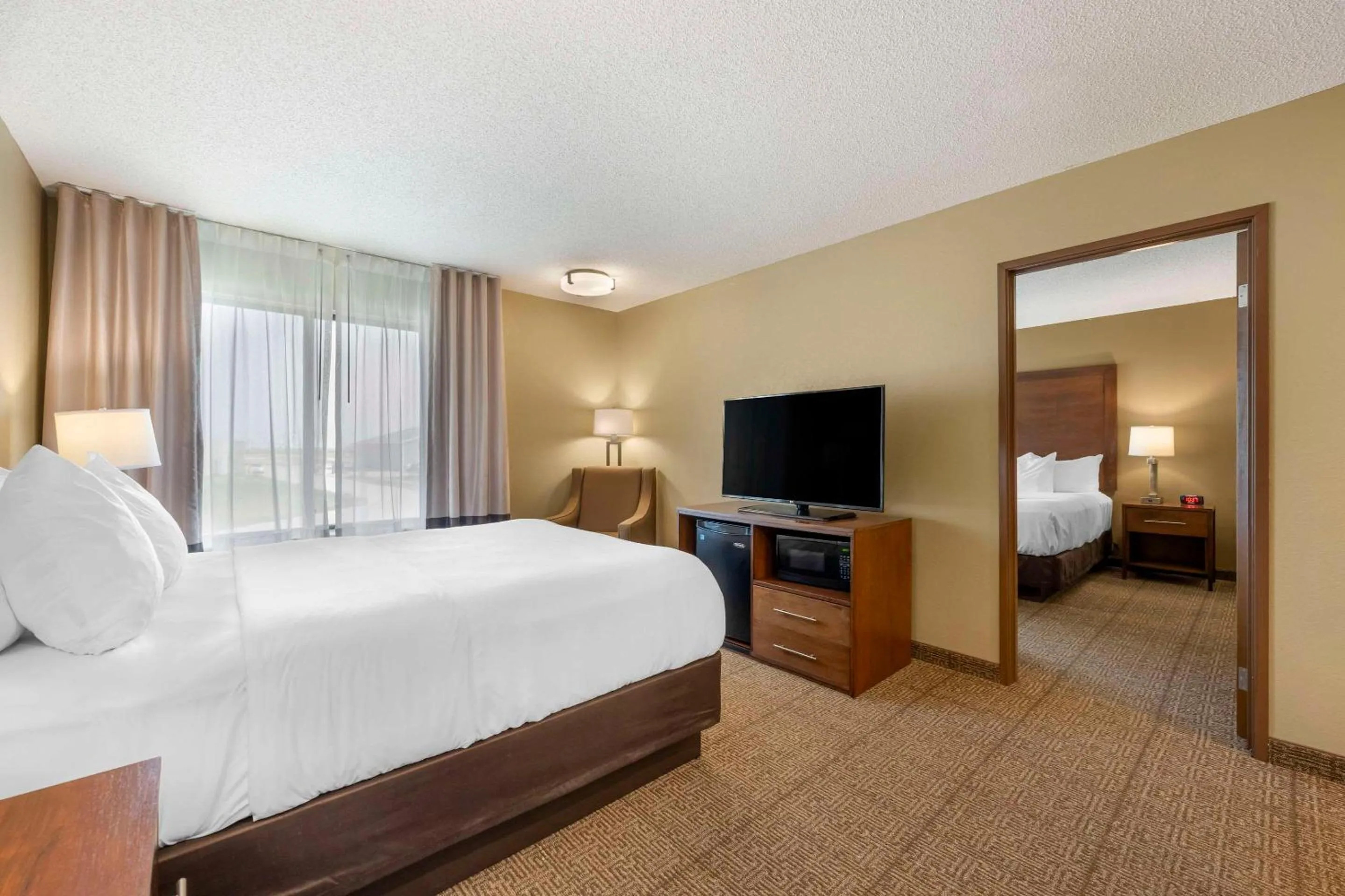 Bedroom, Bed in Comfort Inn Lexington