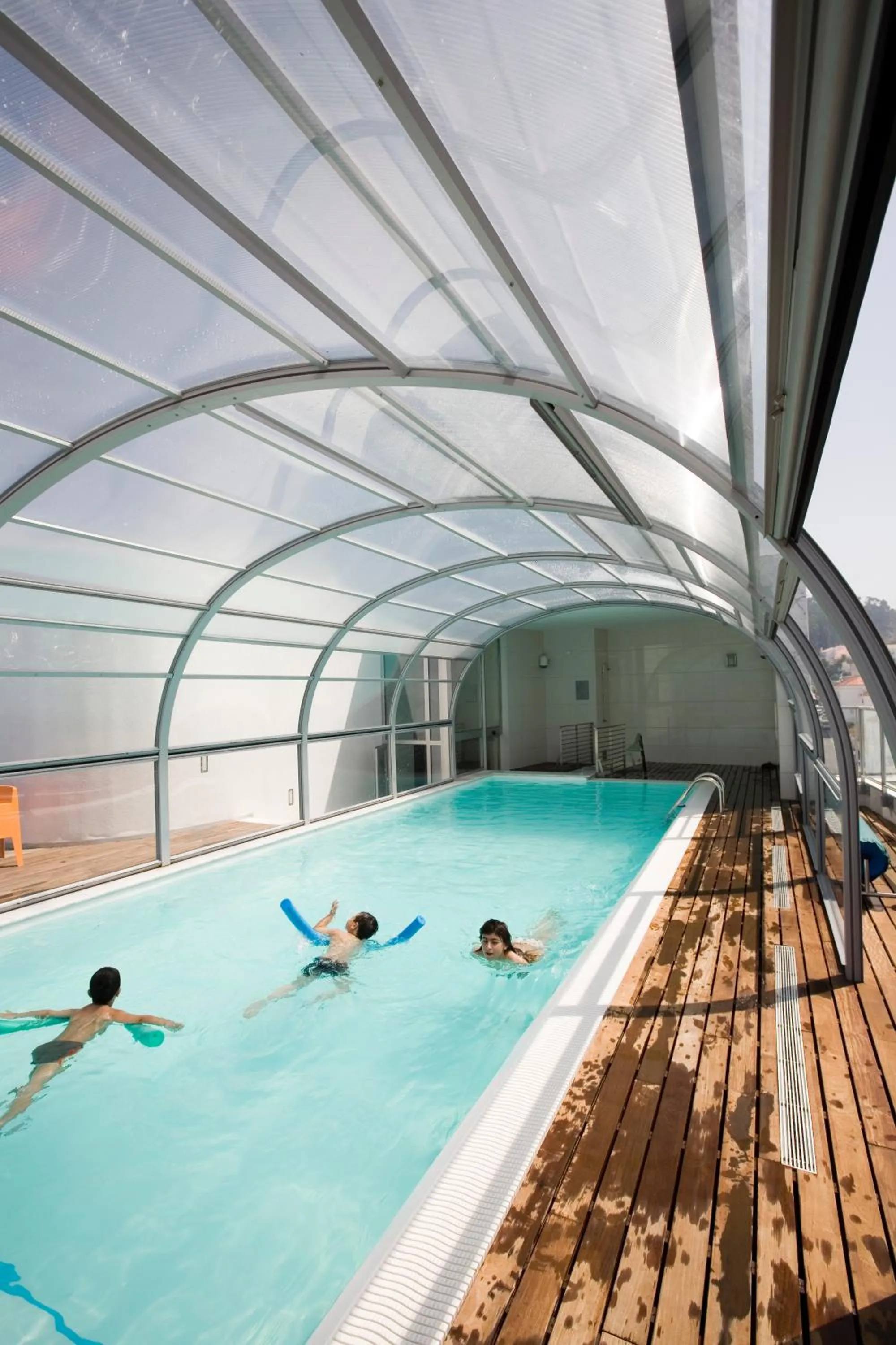 Swimming pool in Hotel Praia