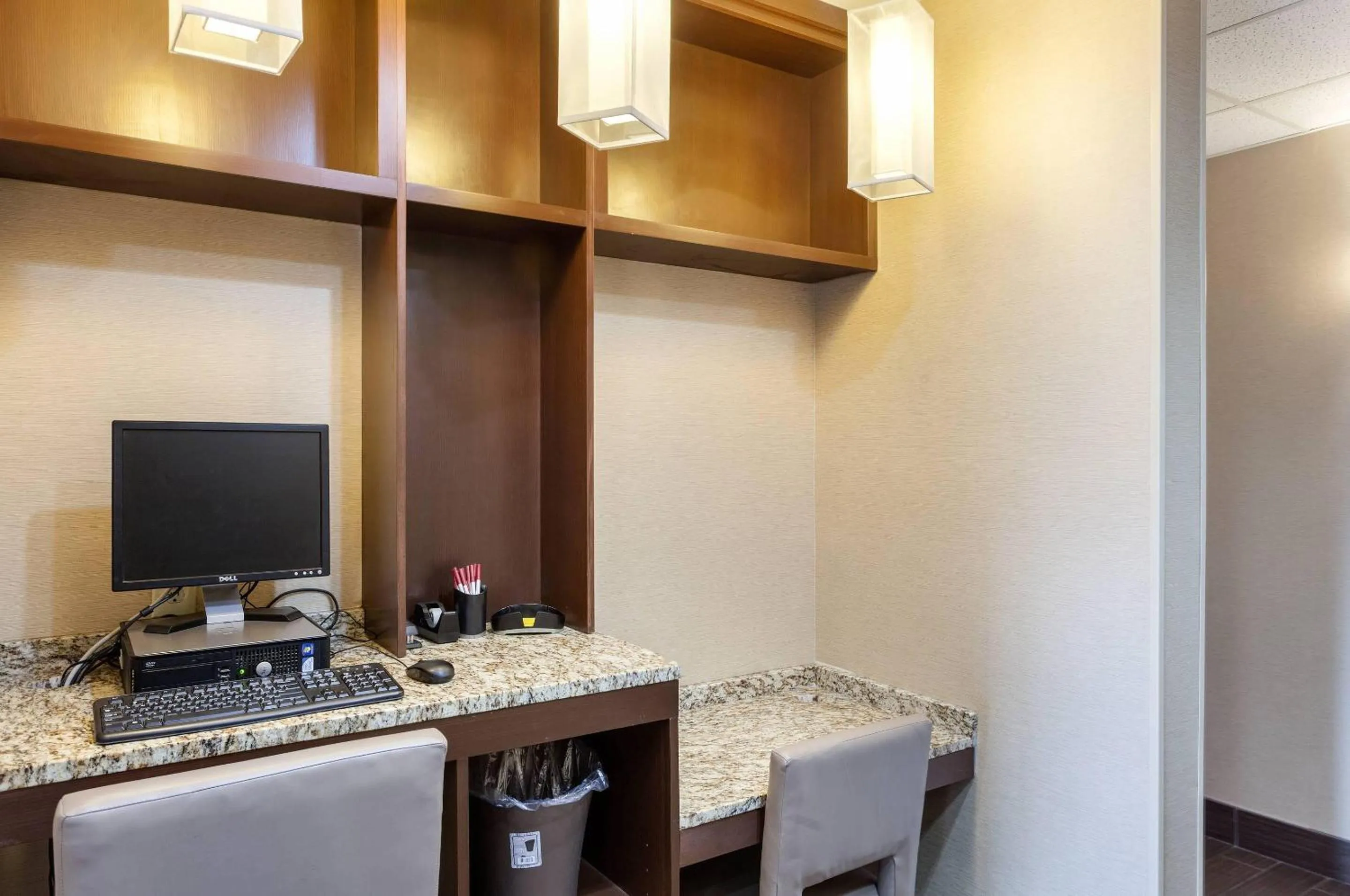 Business facilities in Comfort Suites Lincoln North