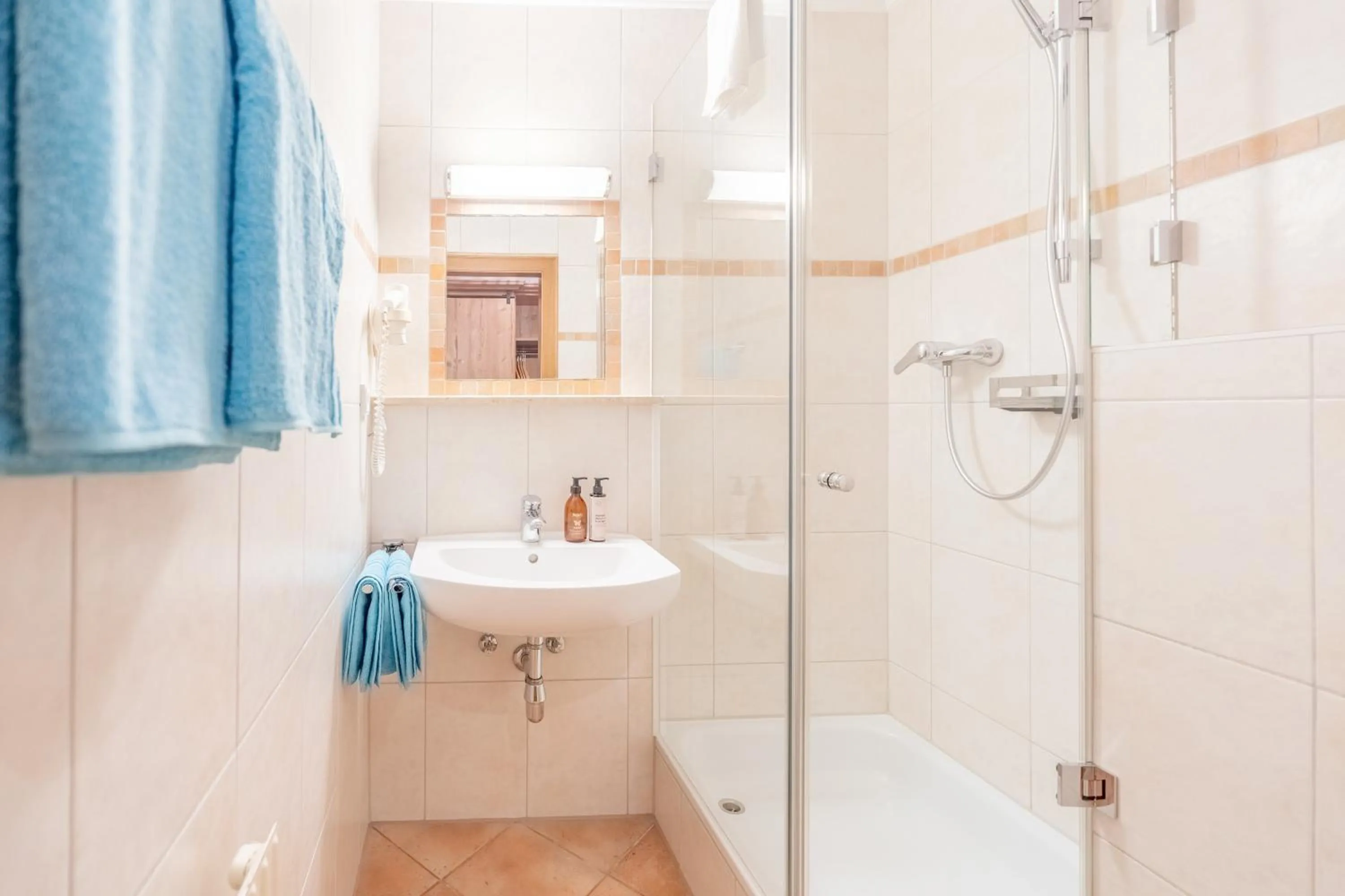 Bathroom in Hotel Krone Tirol