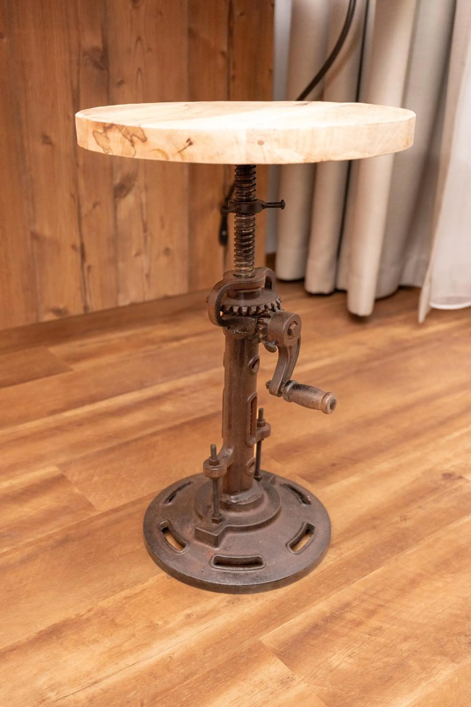 Decorative detail in Hotel Krone Tirol